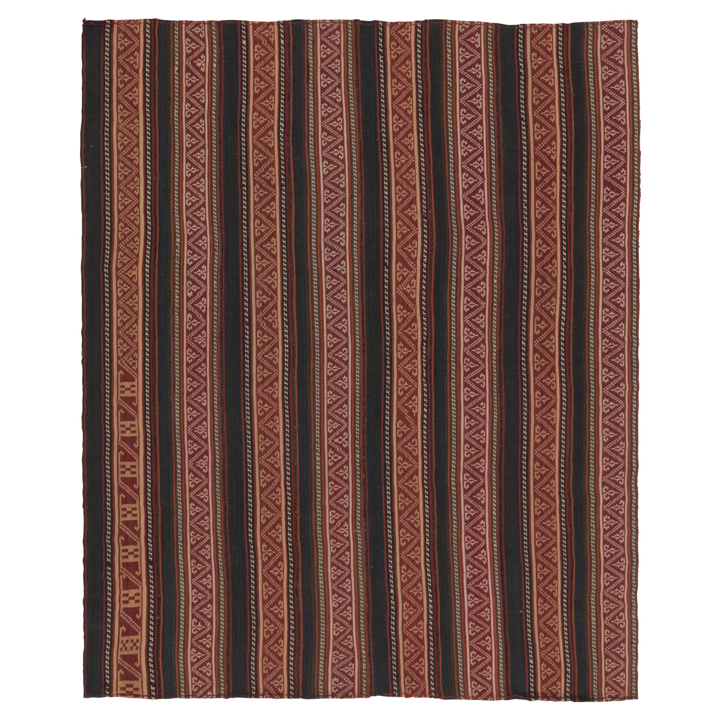 Vintage Persian Kilim, Vertikale Streifen mit nomadischer Geometrie - Rug 
Kilim