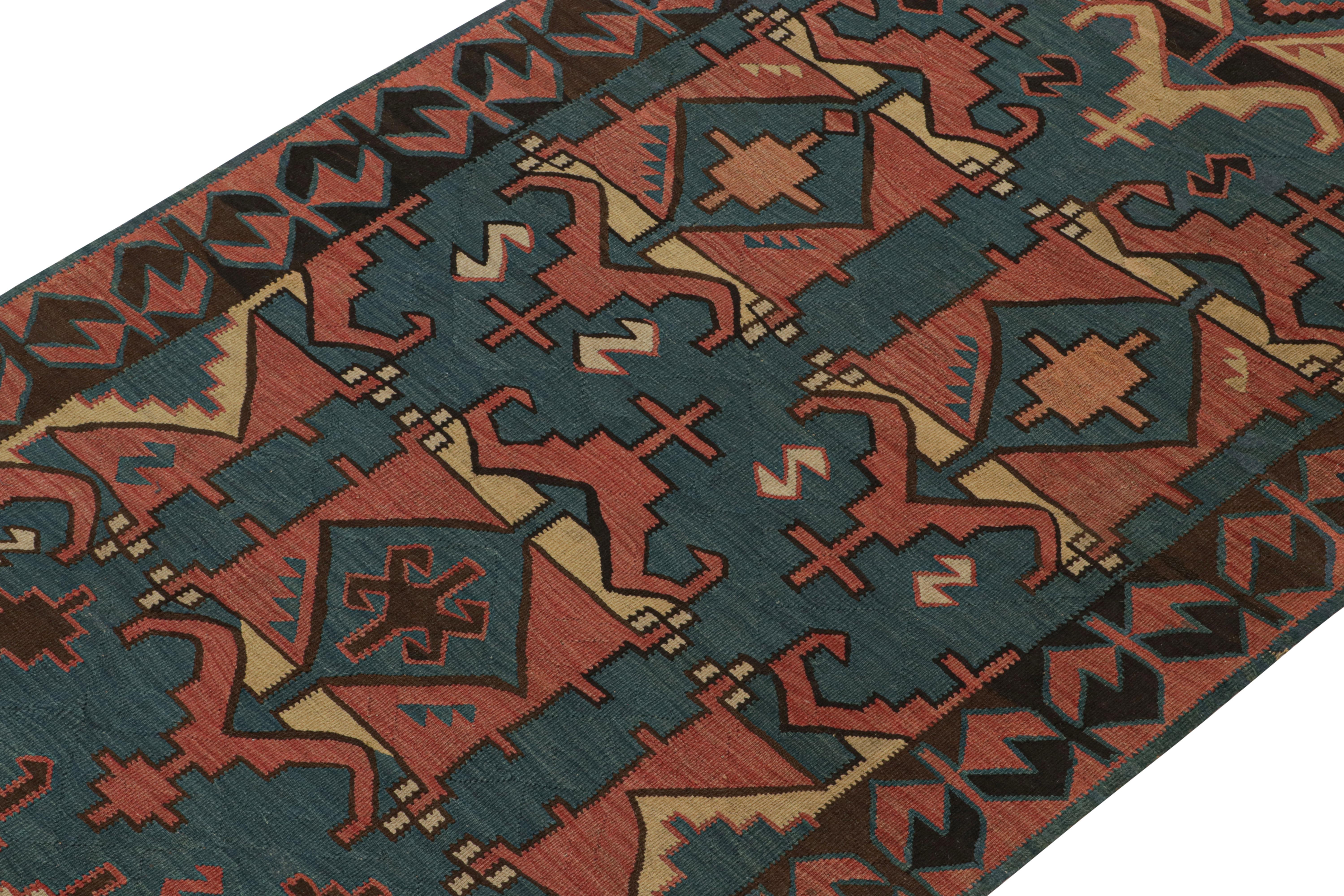 Persischer Kelim mit blauen geometrischen Mustern von Teppich & Kilim (Handgeknüpft) im Angebot