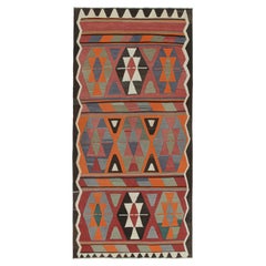 Persischer Kelim mit polychromen, geometrischen Mustern von Teppich & Kilim