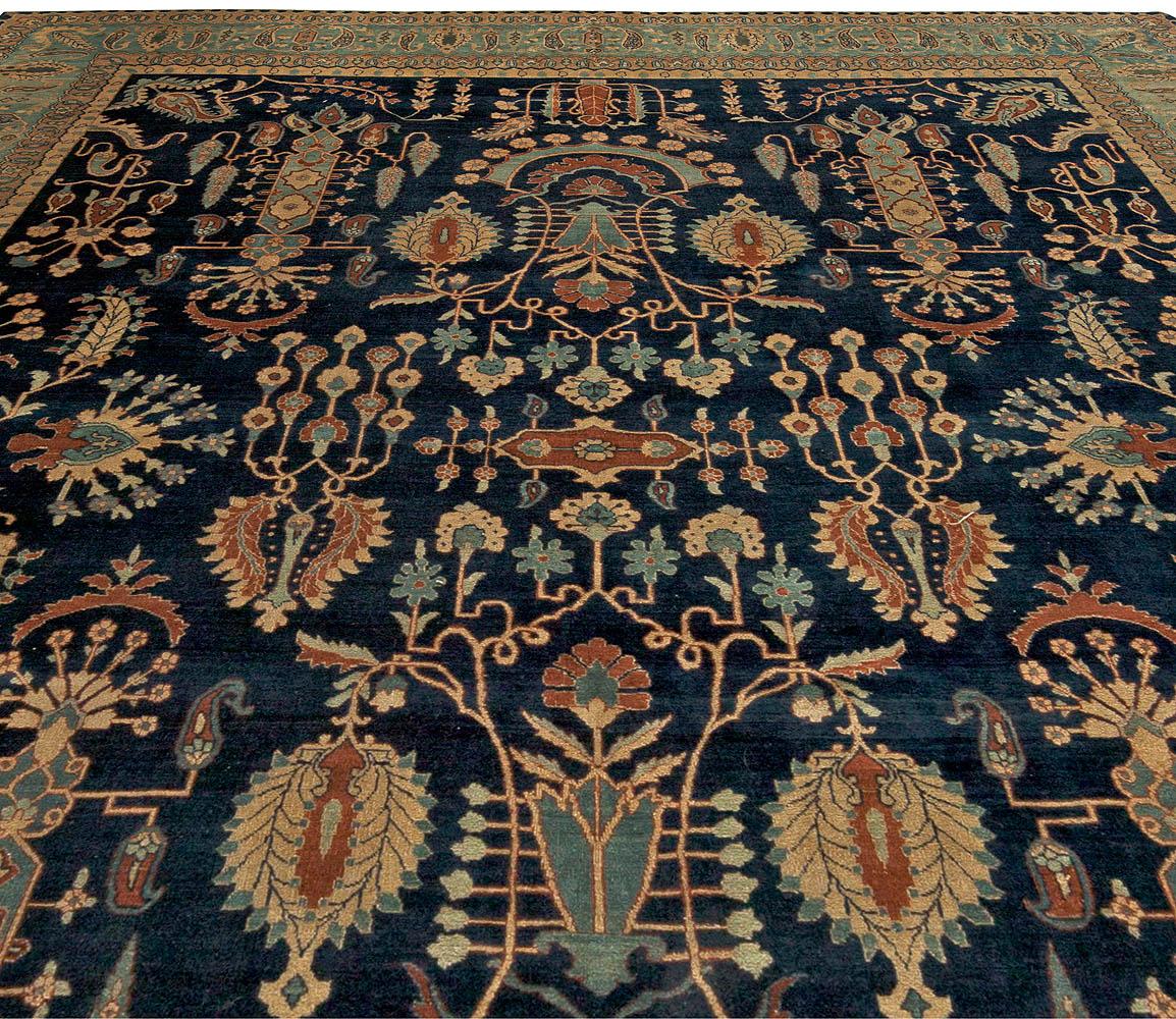 Vintage Persian Kirman handmade wool rug
Size: 9'0