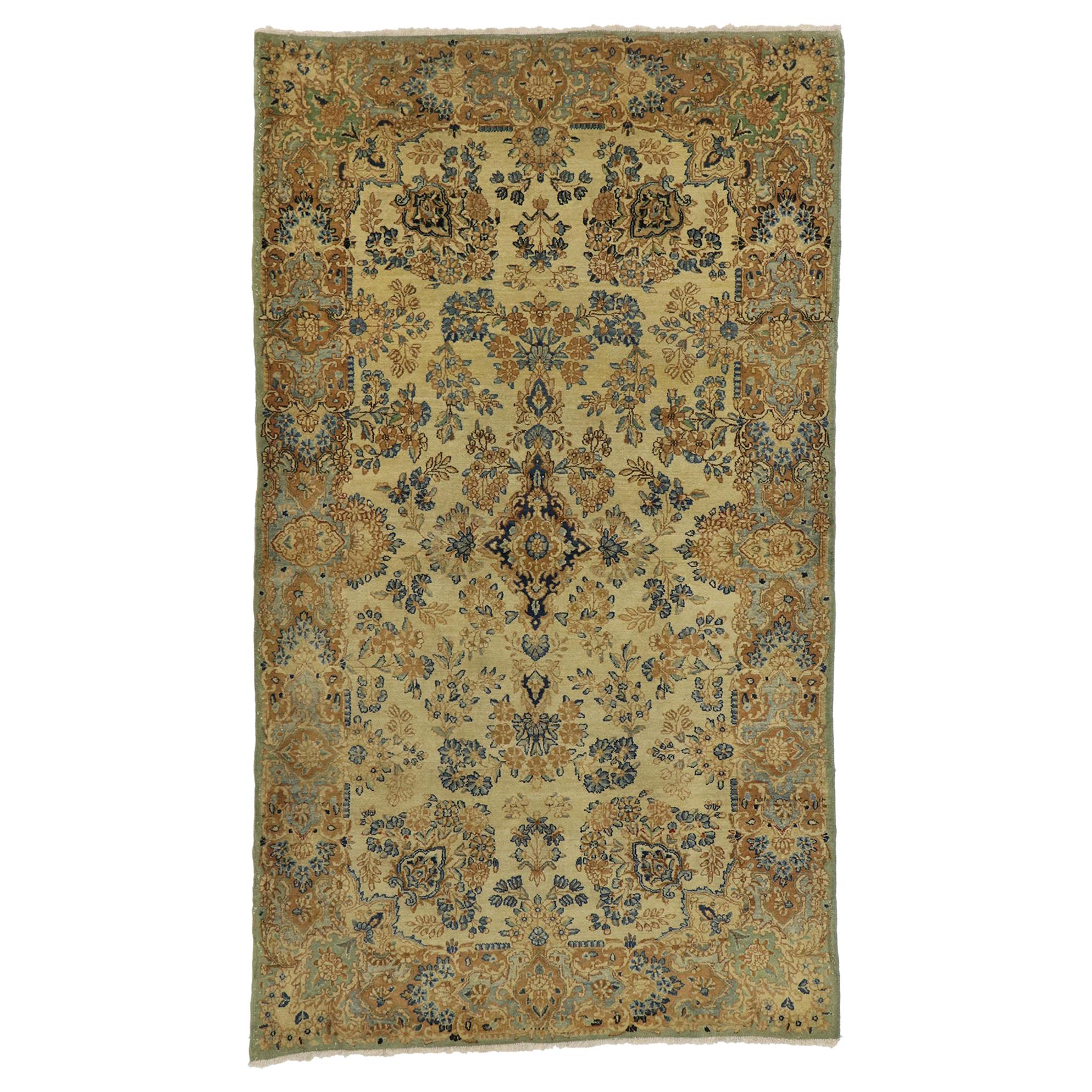 Persischer Kirman-Teppich, persischer Kerman-Teppich mit traditionellem Stil