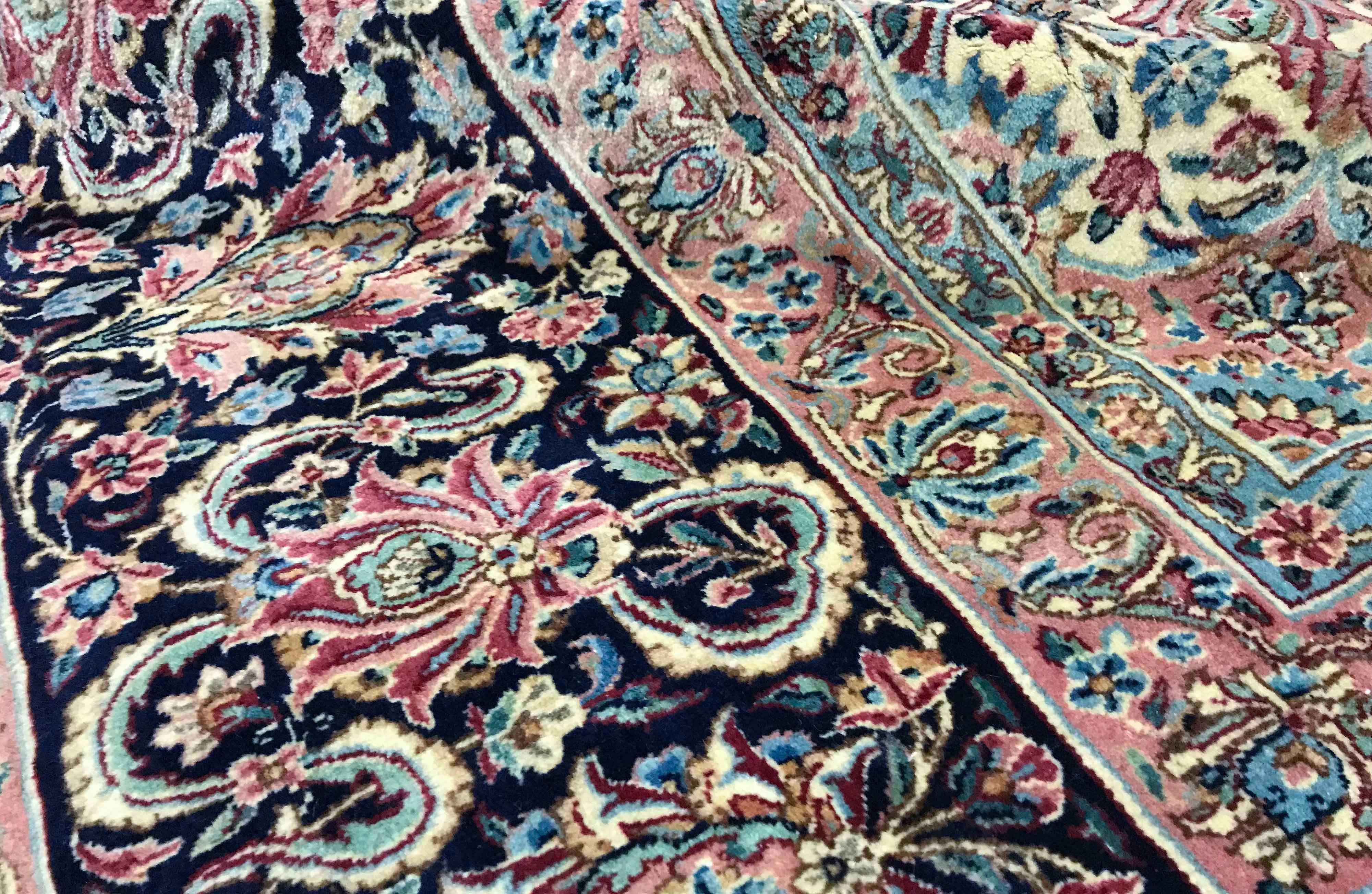 Persischer Kirman aus Persien, um 1940 (Wolle) im Angebot