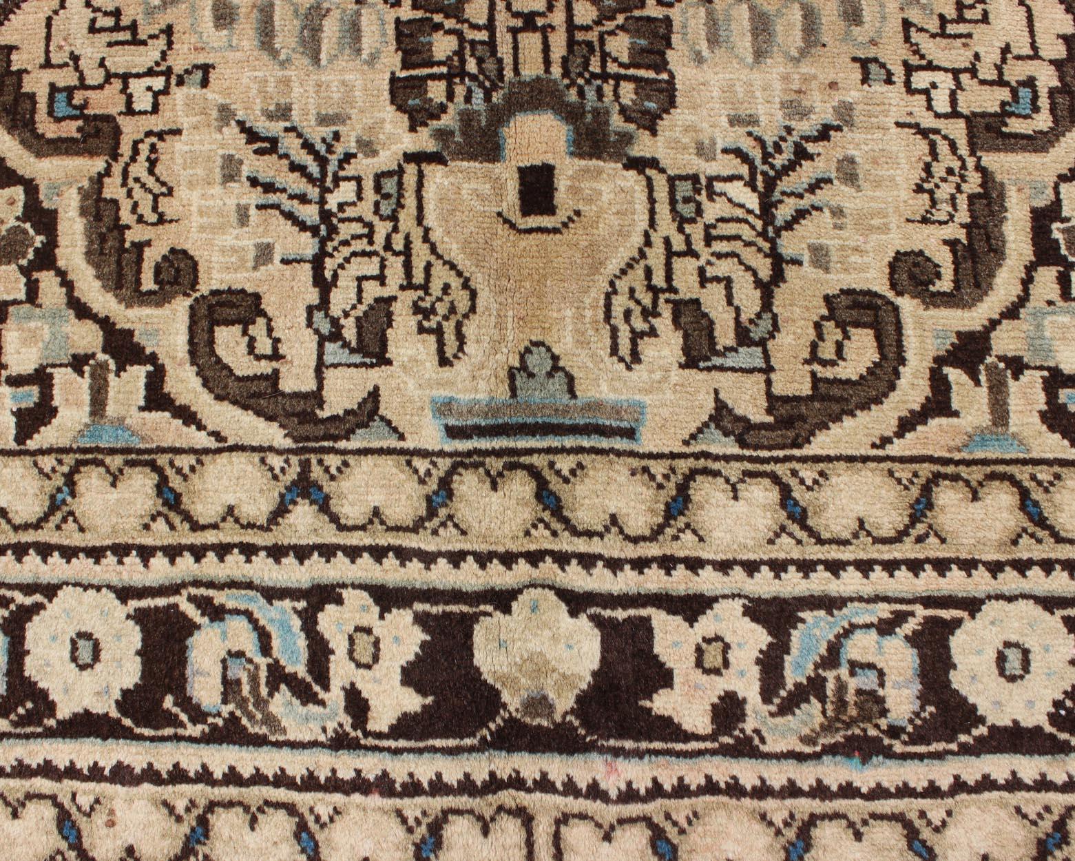 Vintage Persian Lilihan Rug 3