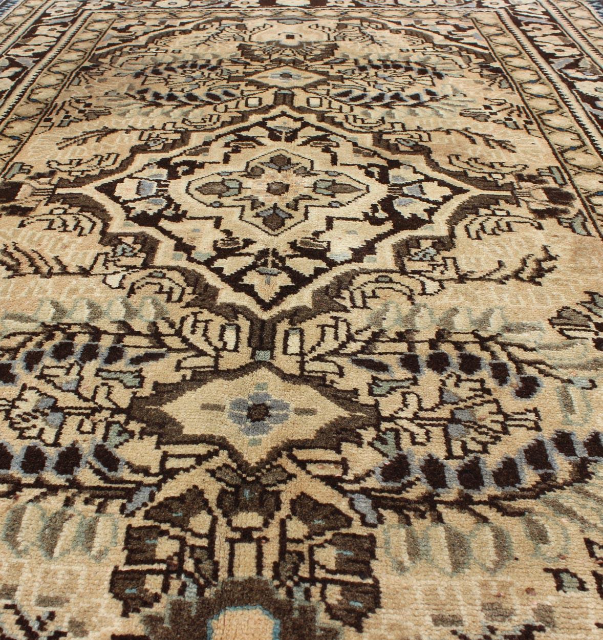 Vintage Persian Lilihan Rug 1