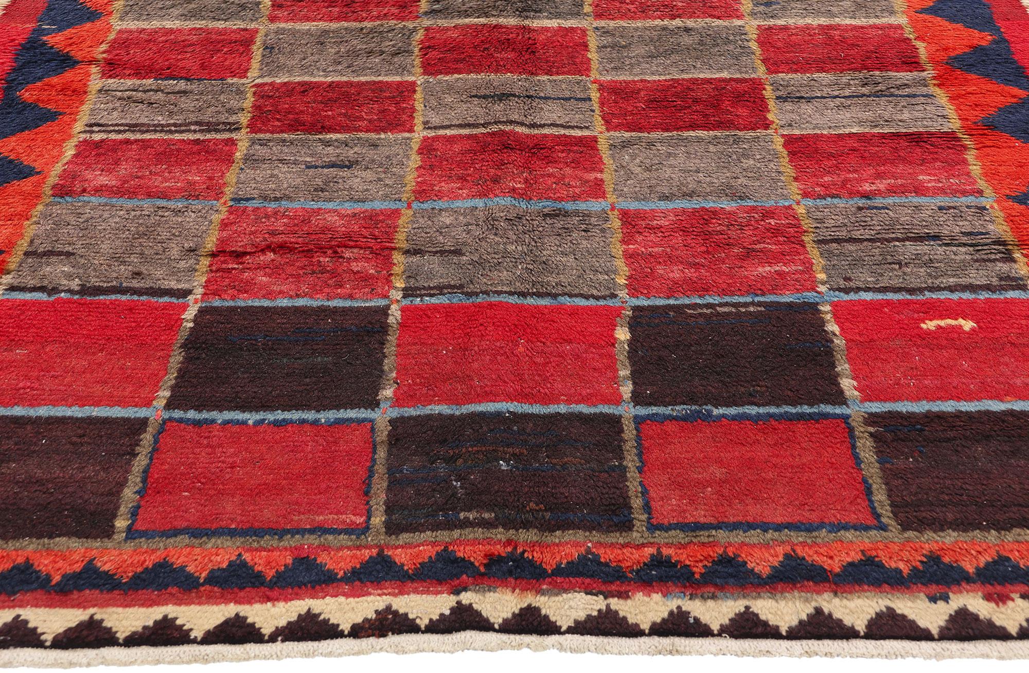 Persischer Lori-Schachbrett-Teppich im Vintage-Stil (Handgeknüpft) im Angebot