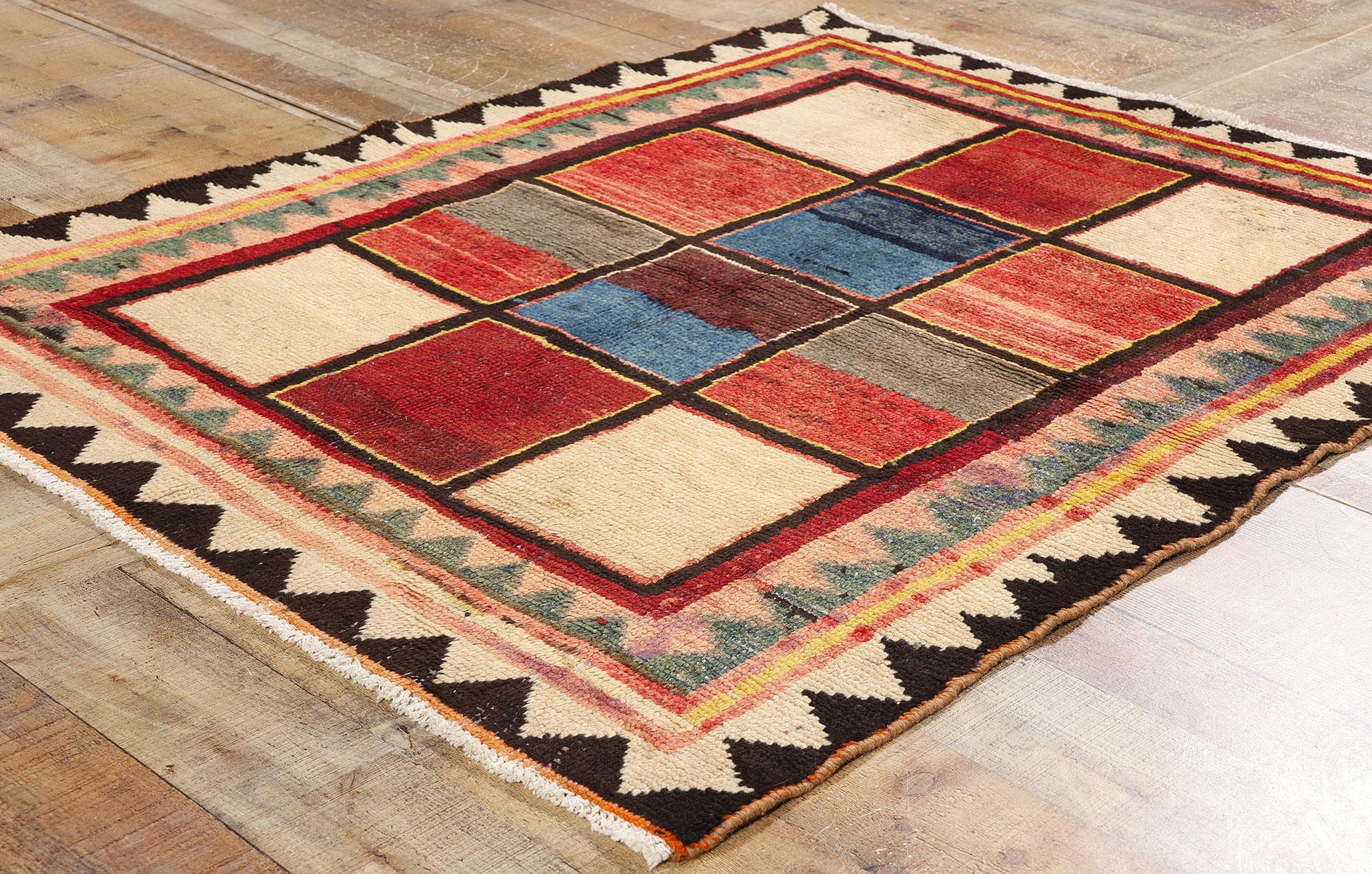 Persischer Lori-Schachbrett-Teppich im Vintage-Stil (Wolle) im Angebot