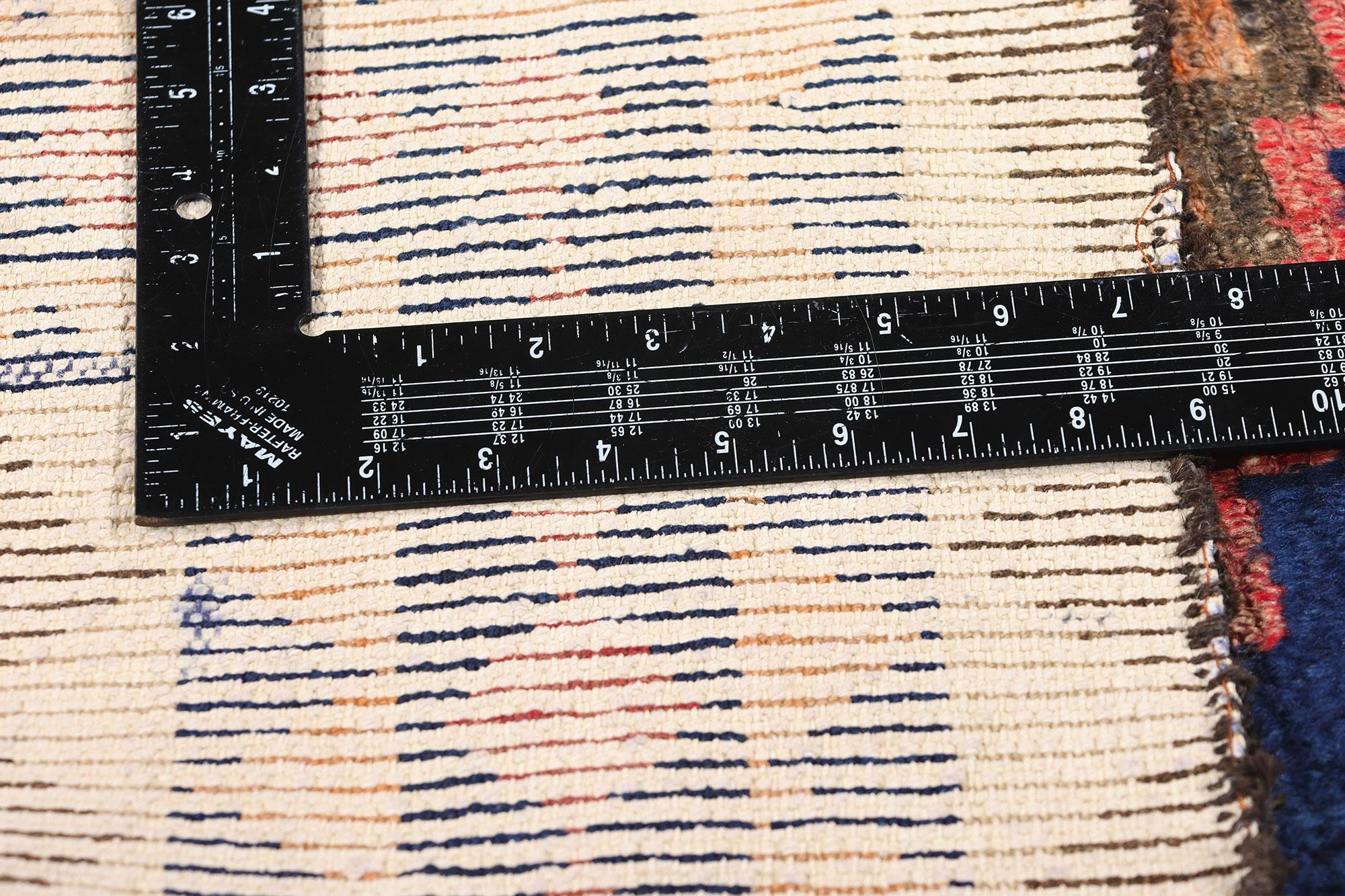 Vintage Persian Lori Diamond Teppich im Zustand „Gut“ im Angebot in Dallas, TX