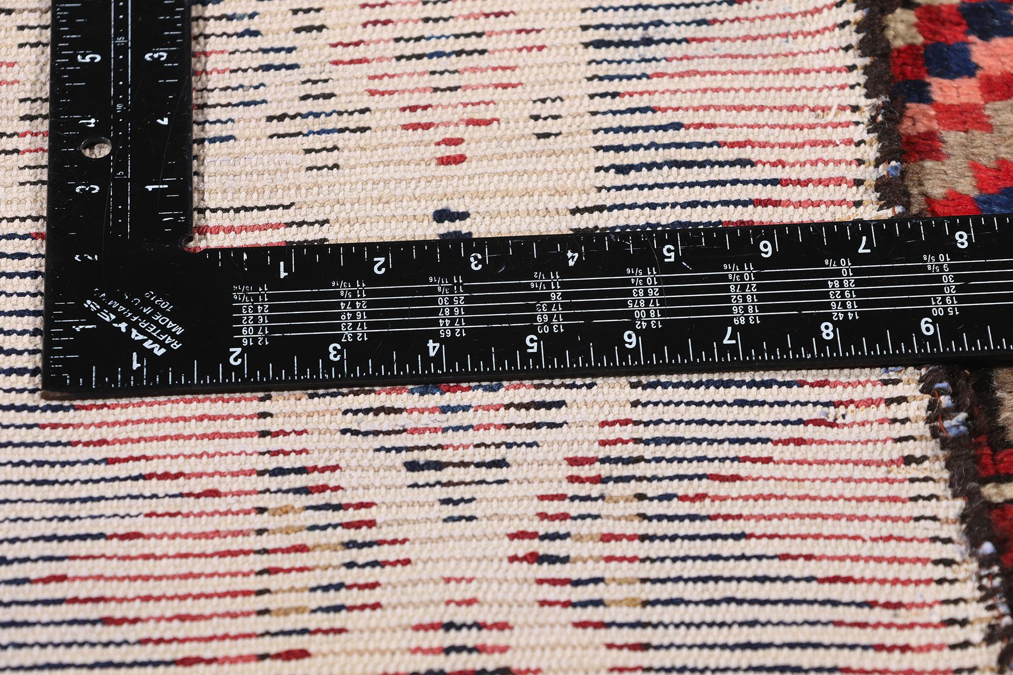 Vintage Persian Lori Diamond Teppich im Zustand „Gut“ im Angebot in Dallas, TX