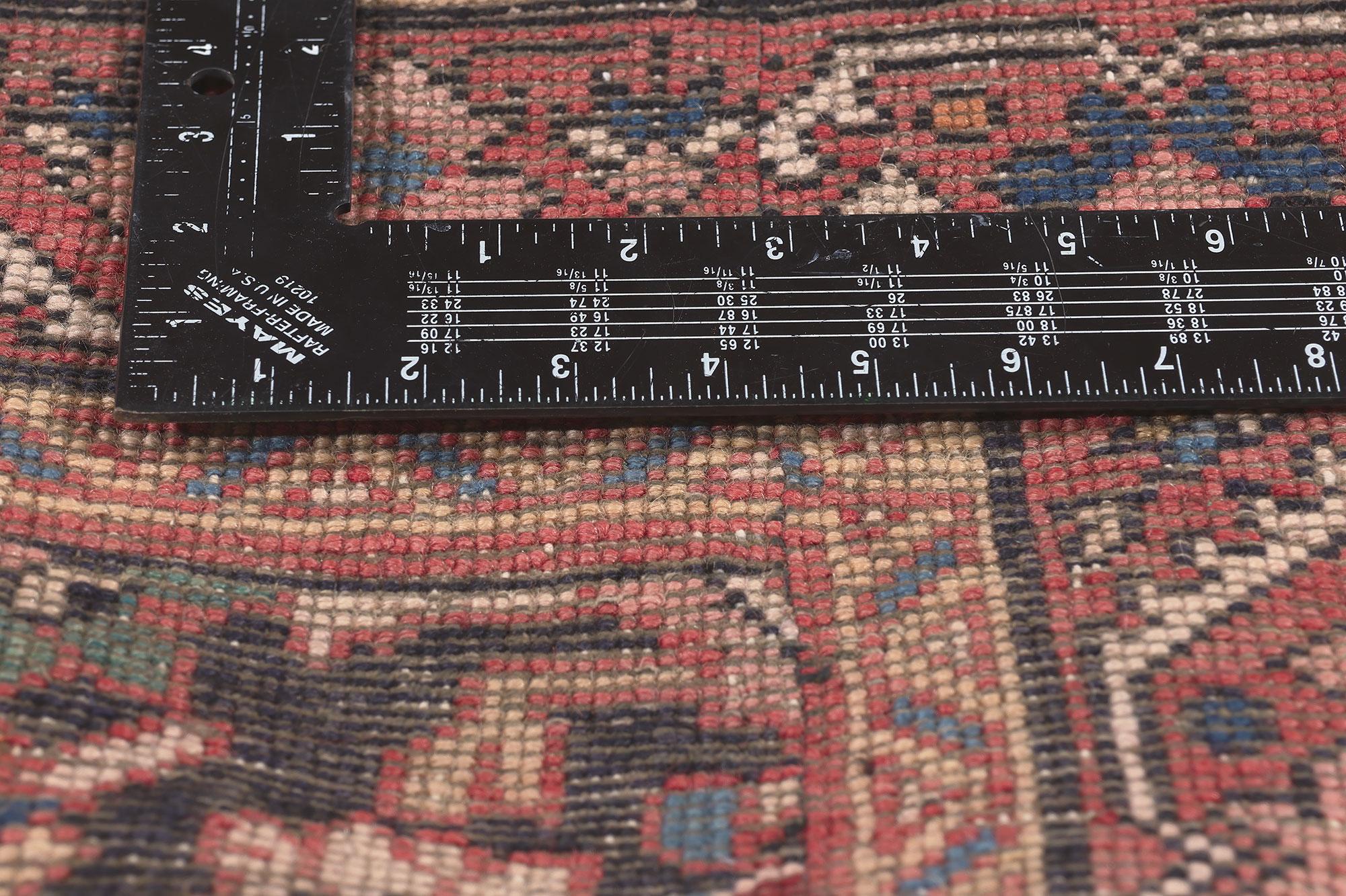 Persischer Mahal-Teppich im Vintage-Stil (20. Jahrhundert) im Angebot