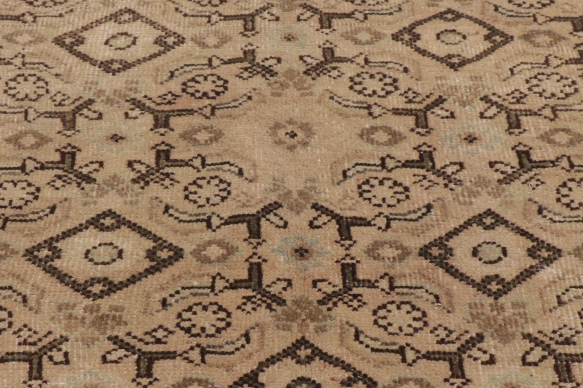 Tabriz Vintage Persian Mahal Rug, Earth-Tone Elegance Meets Cohesive Coziness For Sale