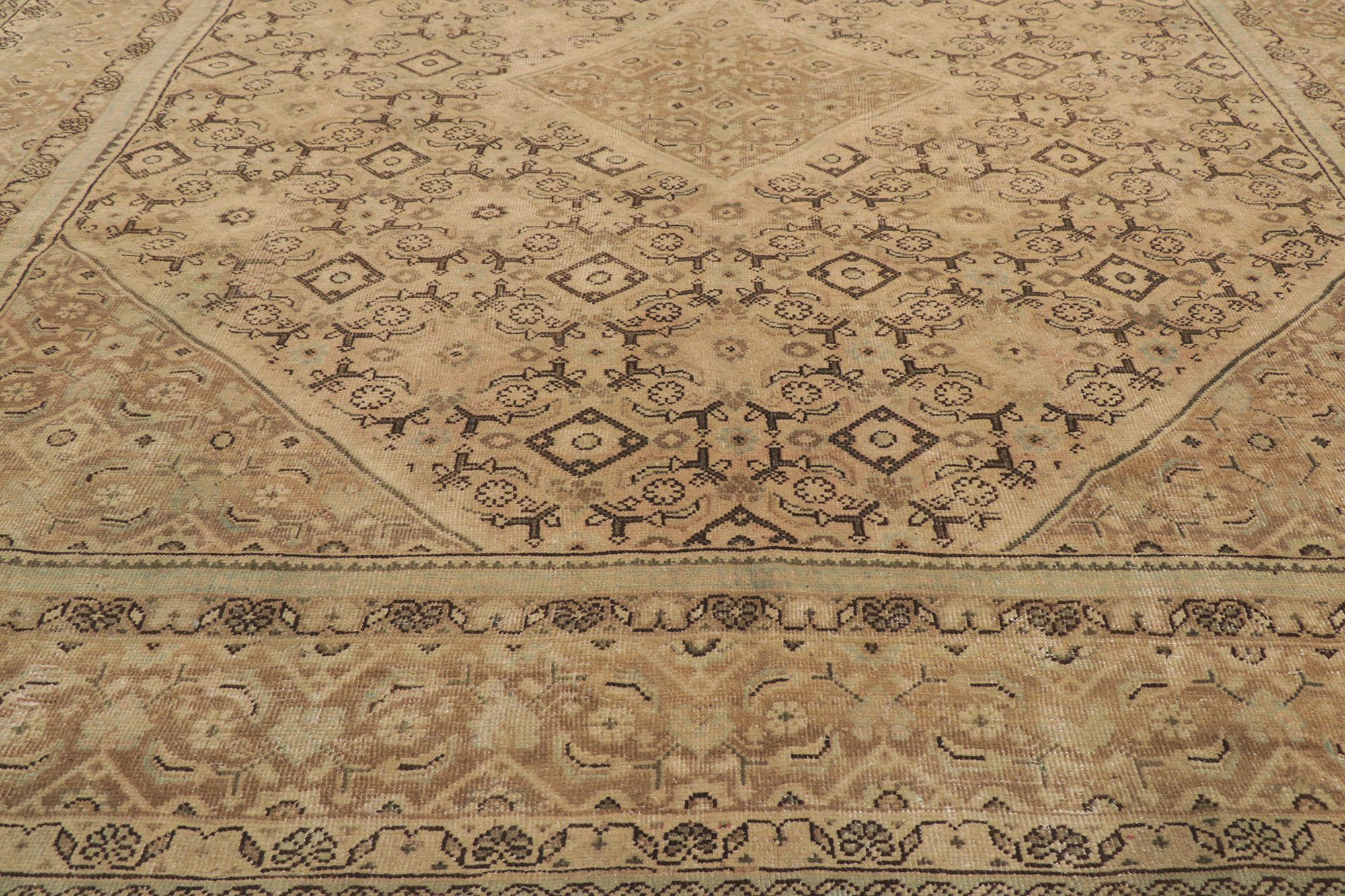 Vintage Persian Mahal Rug, Earth-Tone Elegance Meets Cohesive Coziness For Sale 2