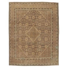 Persischer Mahal-Teppich im Vintage-Stil, erdfarbene Eleganz trifft auf kohäsive Gemütlichkeit