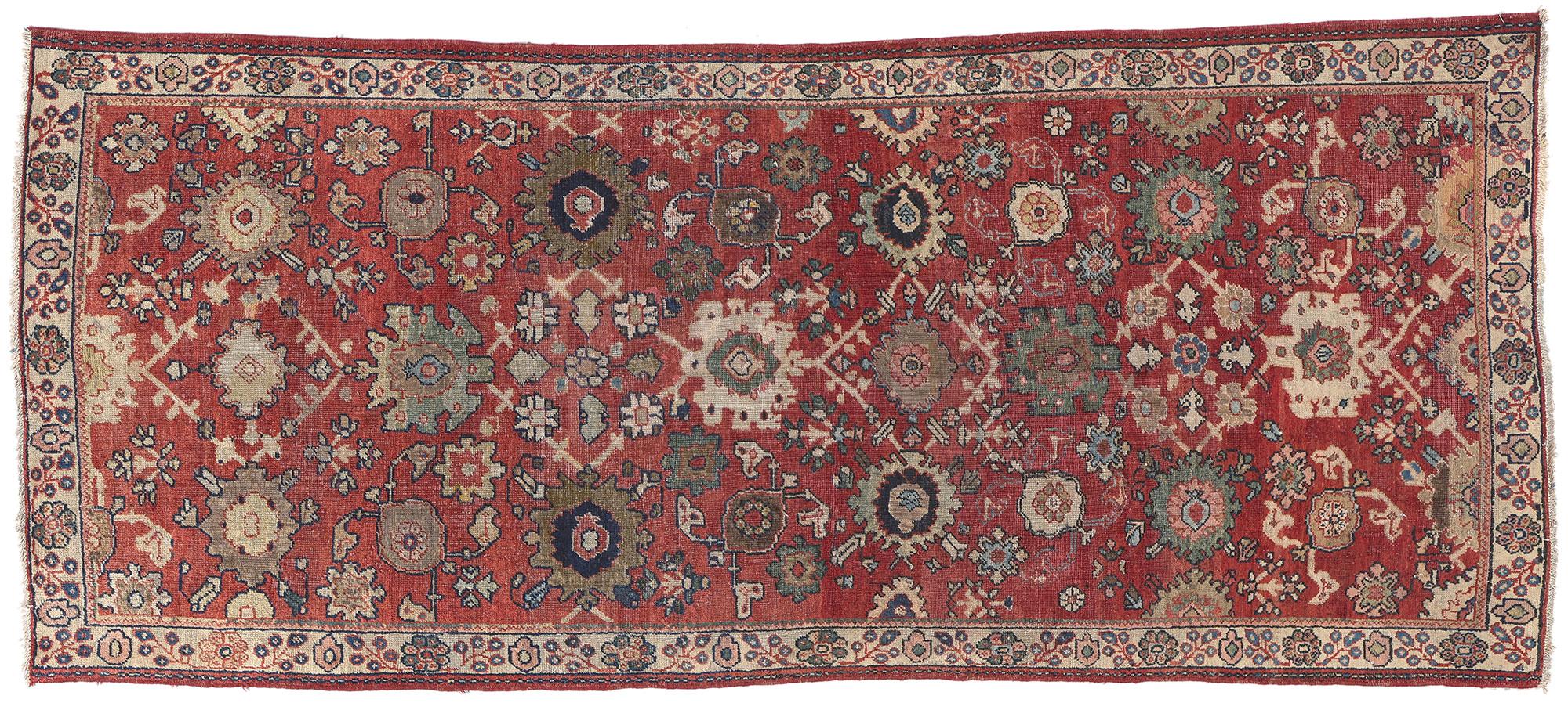 Vintage Persian Mahal Rug, Effortlessly Chic Meets Rustic Sensibility For Sale 4