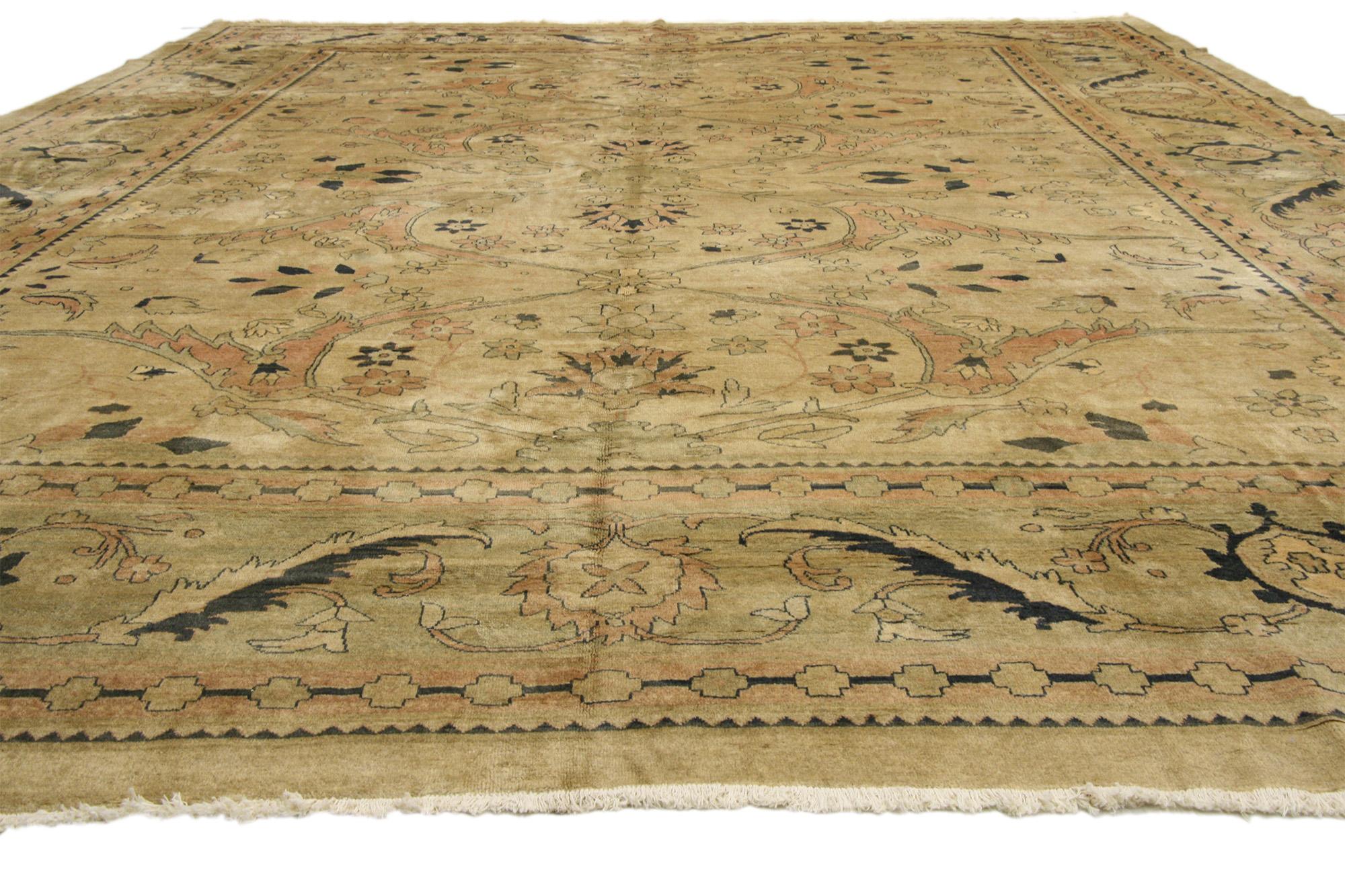 Altpersischer Mahal-Teppich (Neoklassisch) im Angebot