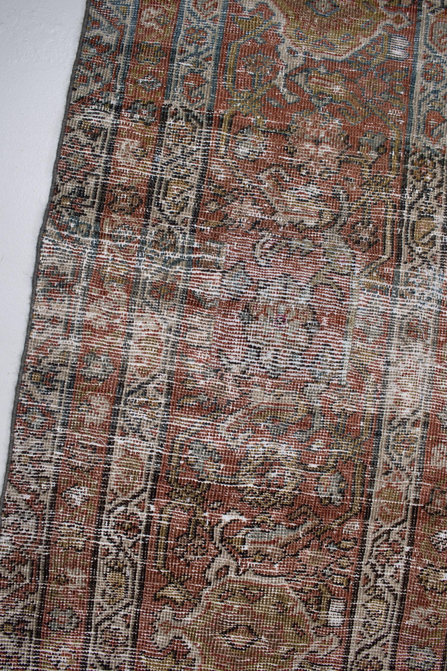 Vintage Persian Mahal Rug For Sale 1