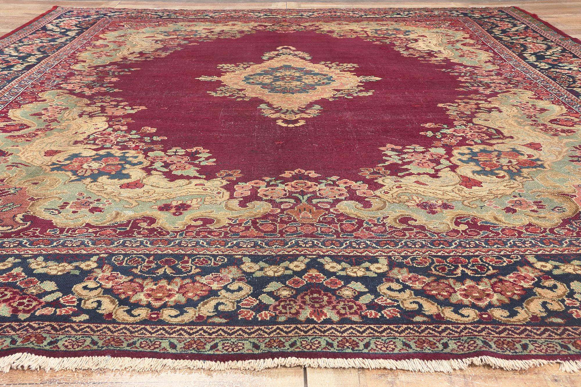 Vintage Persian Mahal Rug, French Rococo Meets Relaxed Refinement For Sale 1