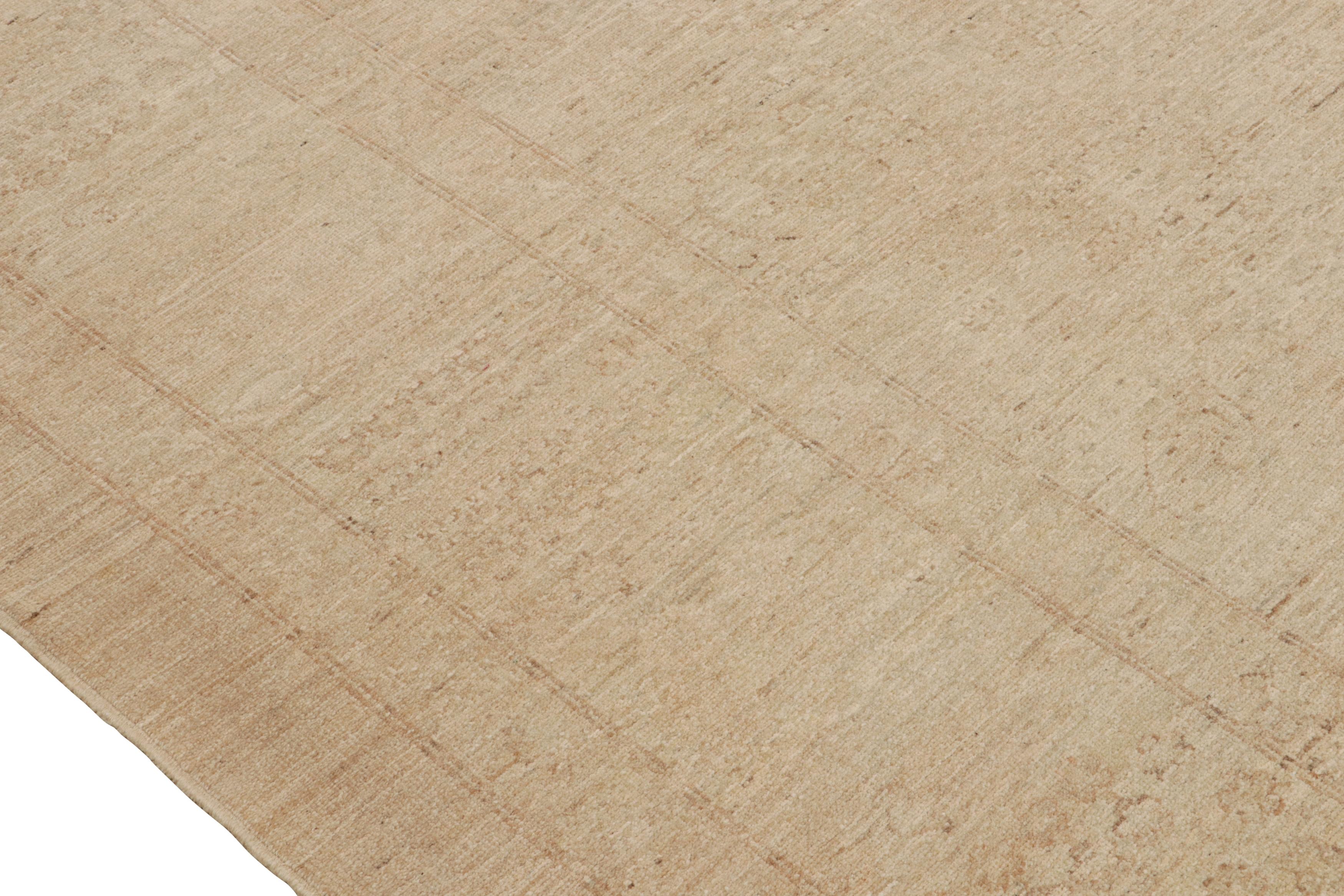 Alfombra persa vintage Mahal en beige, con motivos florales, de Rug & Kilim Tejido a mano en venta
