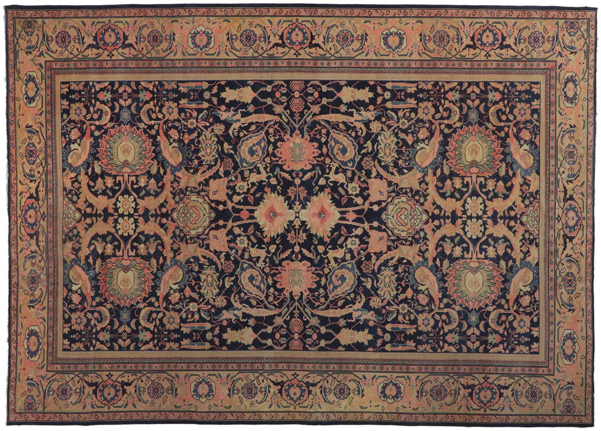 Late 19th Century Persian Sultanabad Mahal Carpet with Modern Style For Sale 5