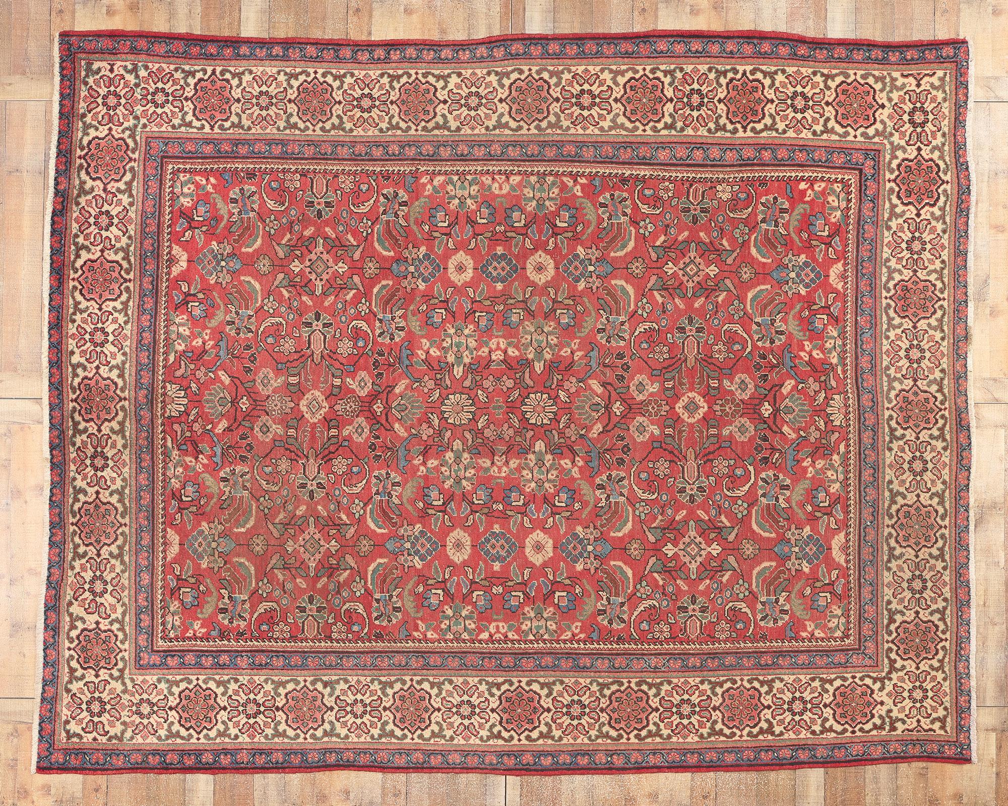 Vintage Persian Mahal Rug, Traditional Elegance Meets Subtle Sophistication 2