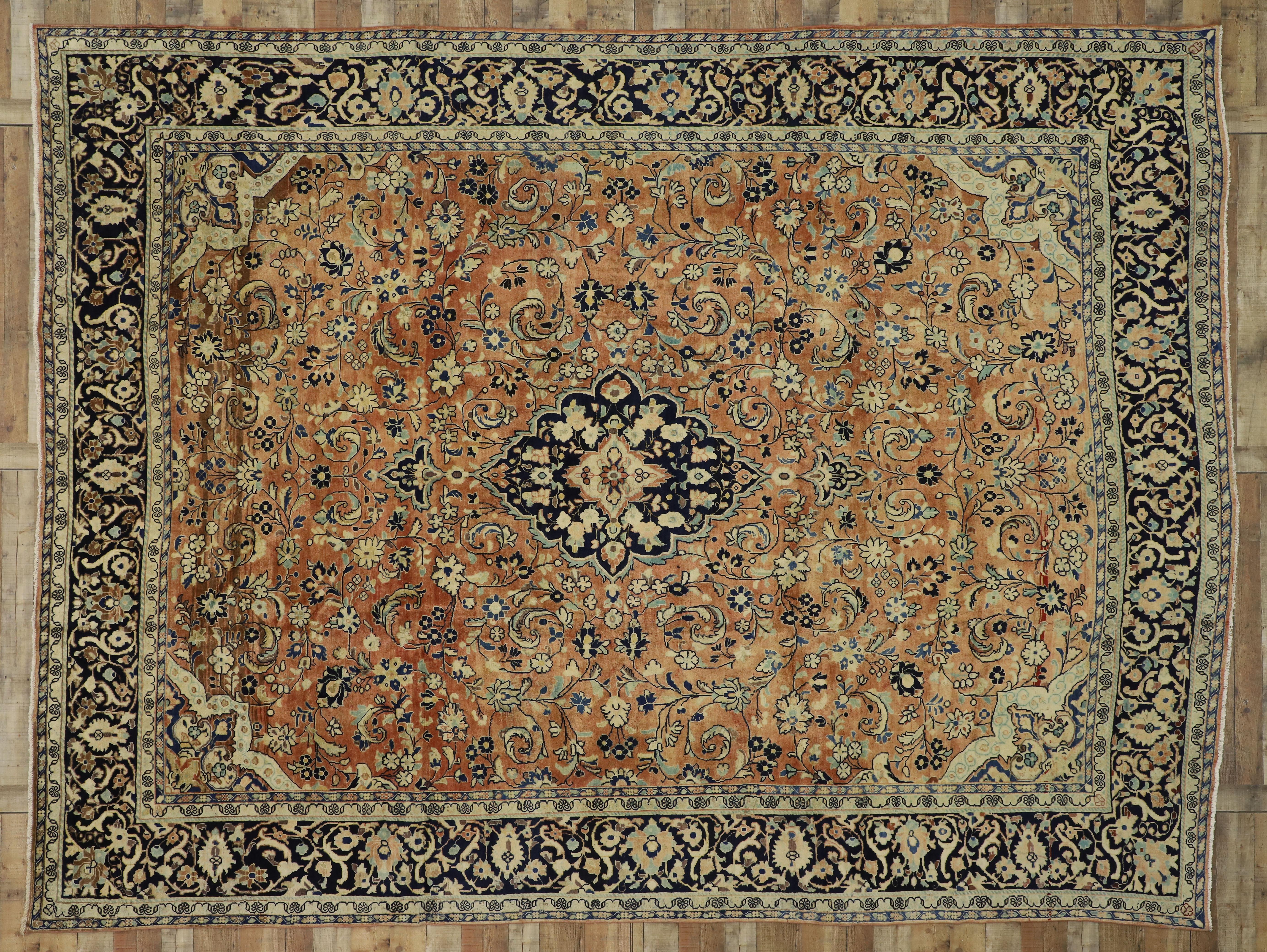 Vintage Persian Mahal Rug with Arabesque Art Nouveau and Russian Home Style For Sale 2