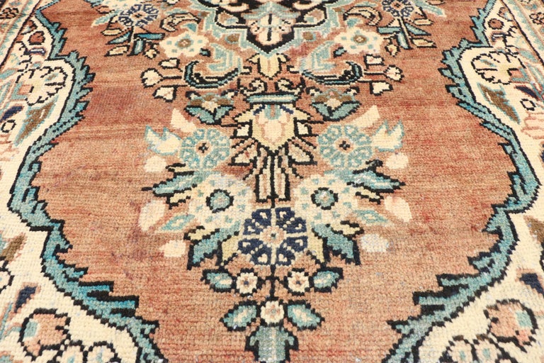 Vintage Persian Mahal Rug with Rustic English Country Cottage Style For Sale at 1stDibs