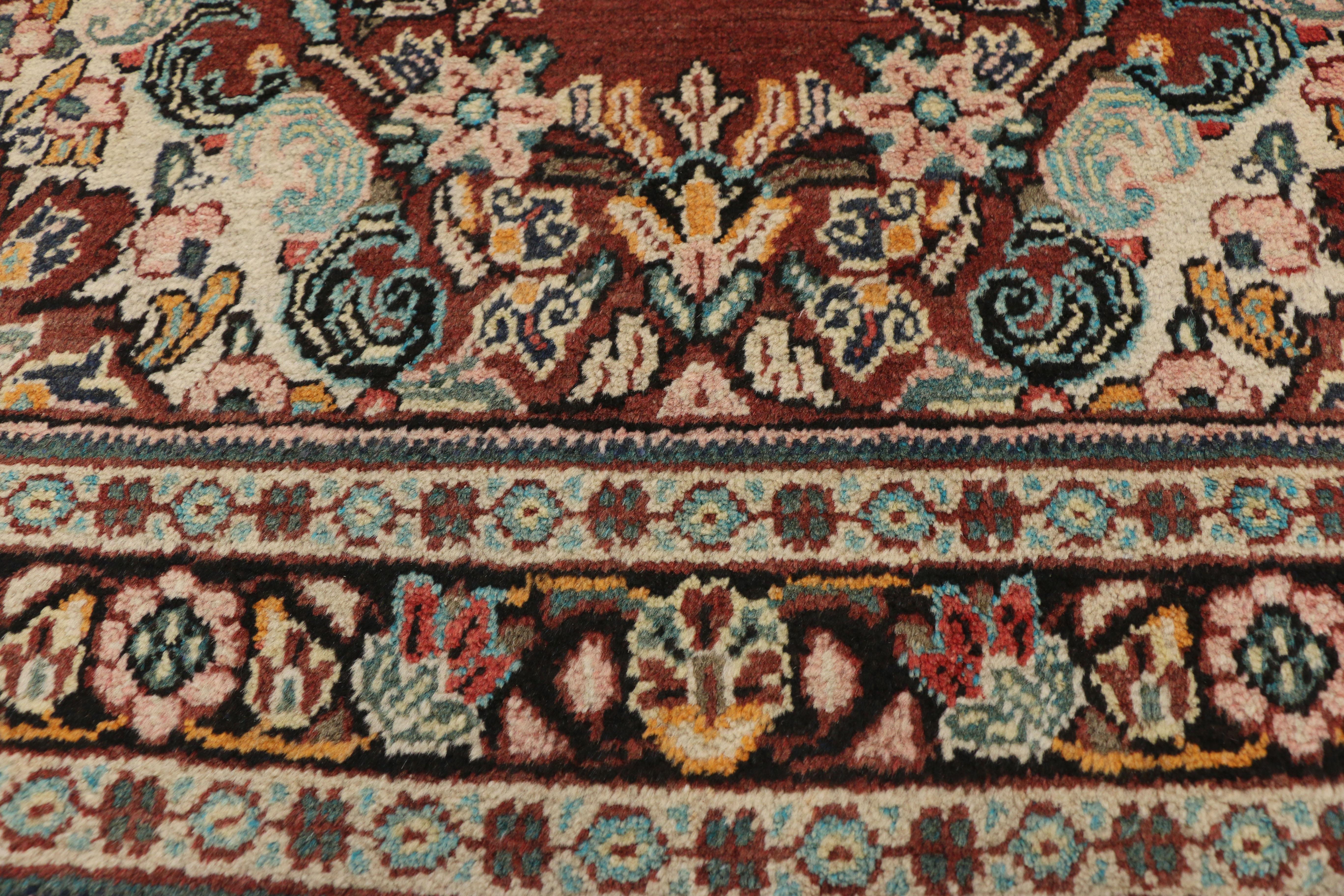 Vintage Persian Mahal Rug with Rustic English Country Style In Good Condition For Sale In Dallas, TX