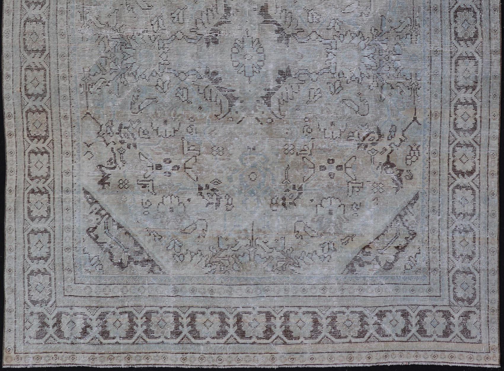 Alfombra Persa Mahal Vintage con Diseño Subgeométrico con Pequeño Medallón en Bastante bueno estado para la venta en Atlanta, GA