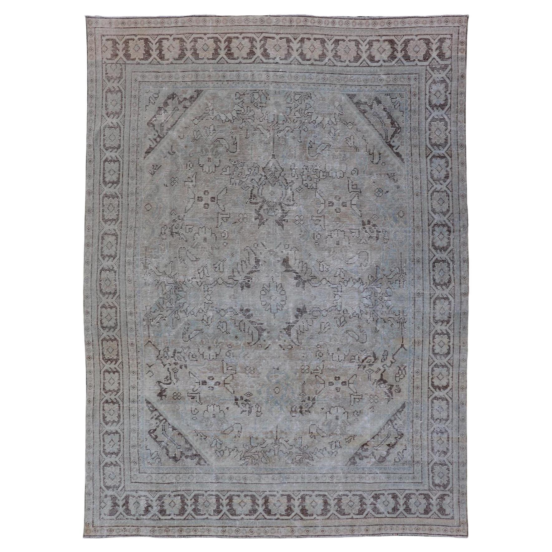 Vintage Persian Mahal Rug with Sub-Geometric Design with Small Medallion For Sale