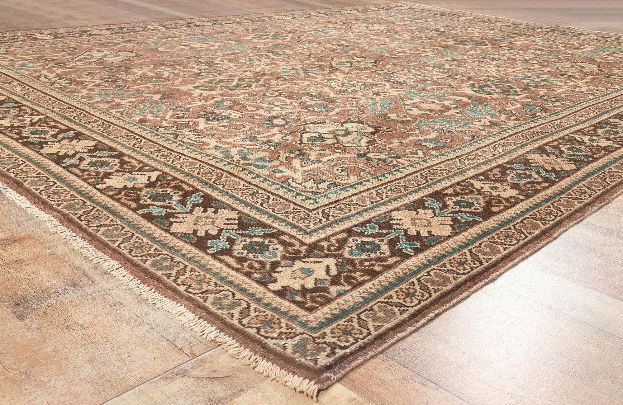 Wool Vintage Persian Mahal Rug with Traditional Style For Sale