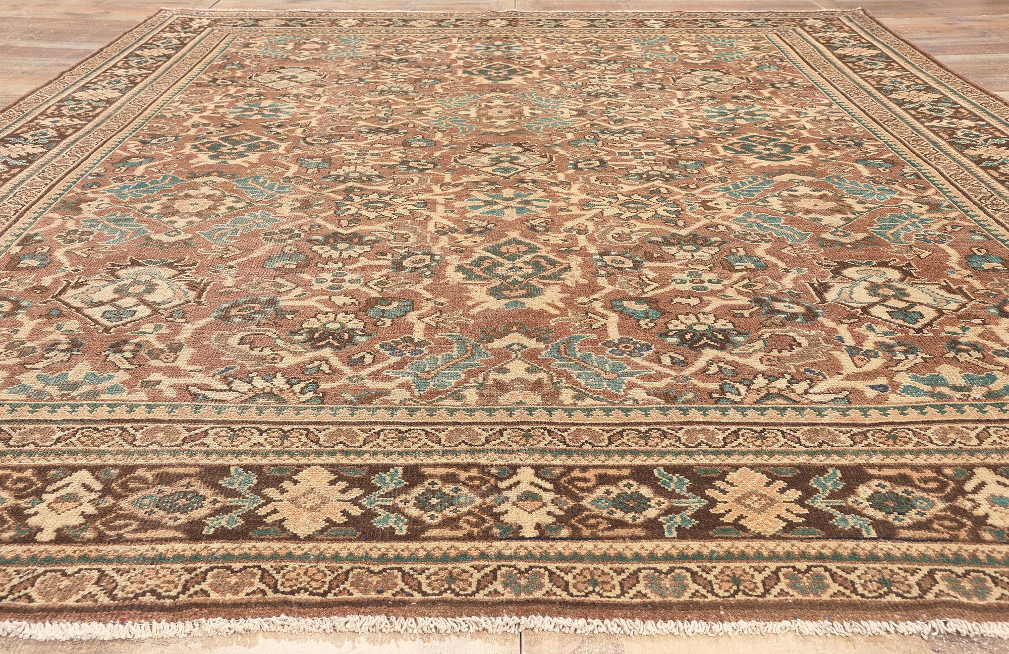 Vintage Persian Mahal Rug with Traditional Style For Sale 1