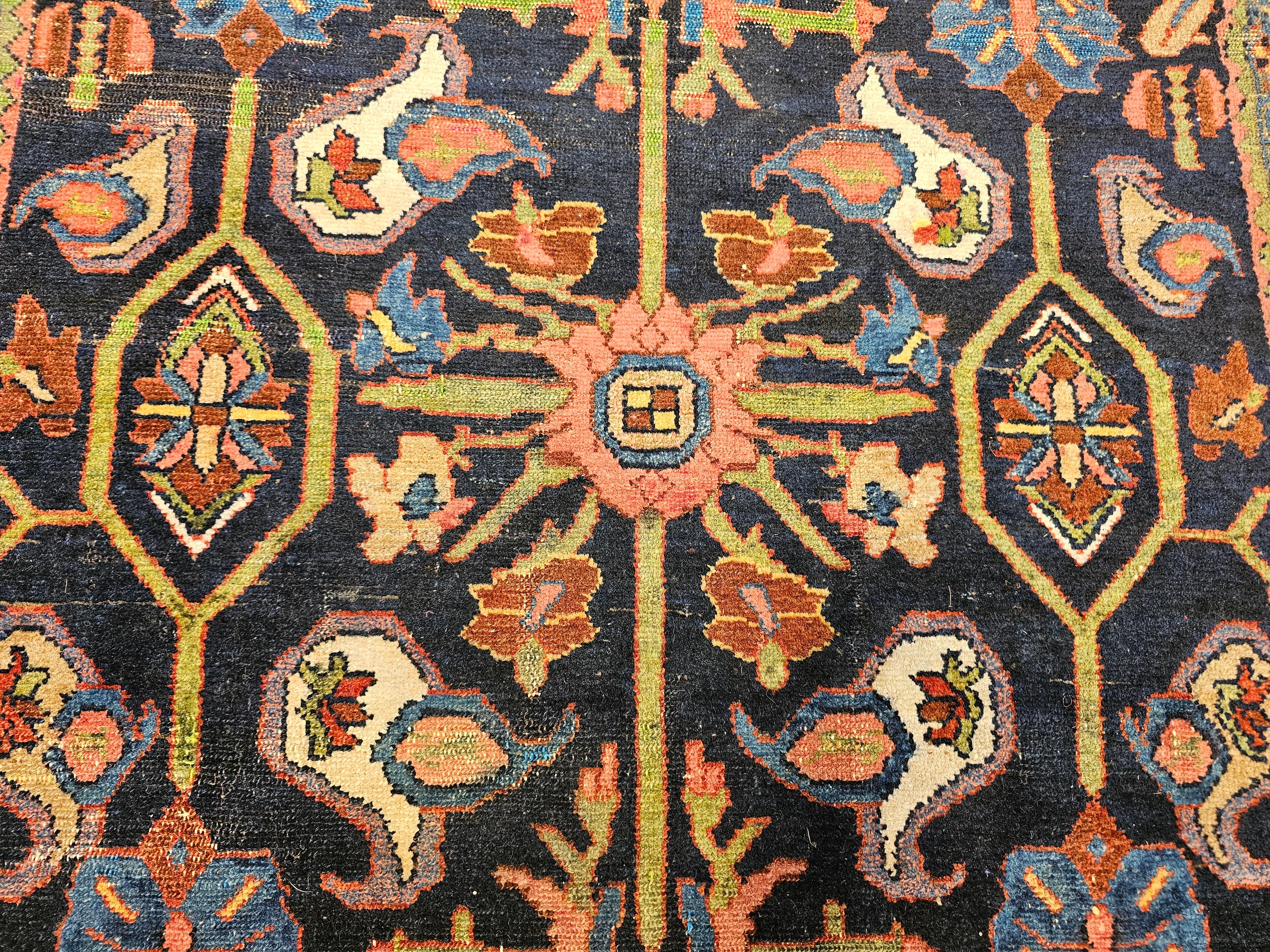 Persischer Mahal Sultanabad-Teppich im Allover-Muster in Marineblau, Grün, Rot im Angebot 5