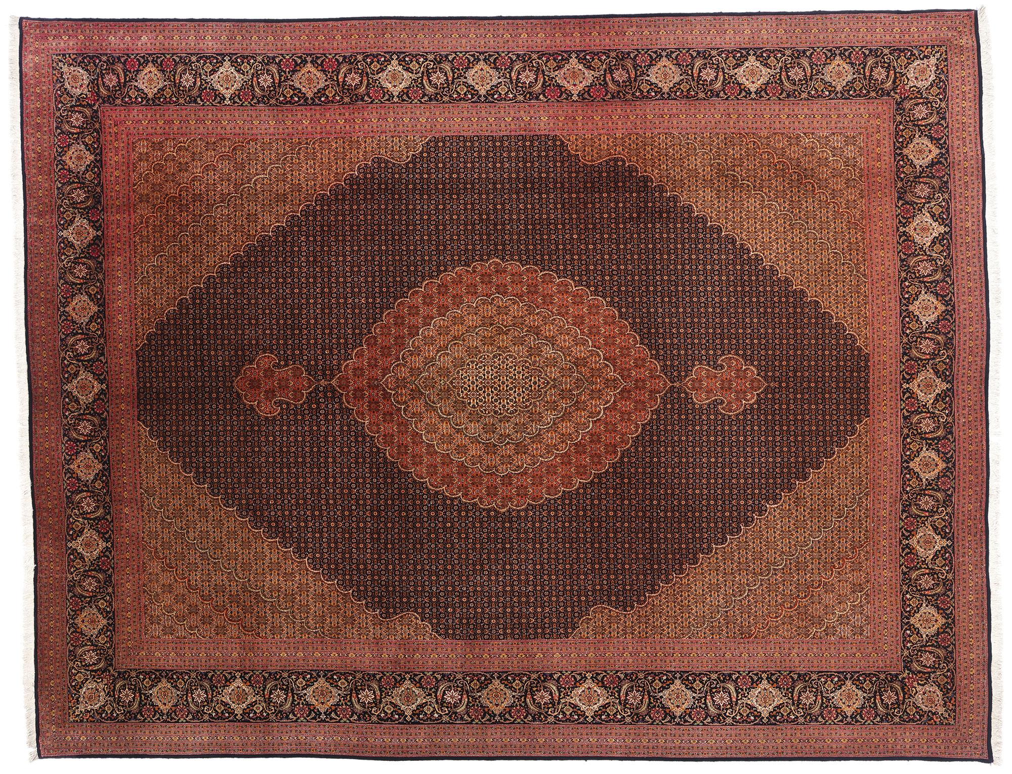 Tappeto persiano vintage Mahi Fish Design Tabriz con stile tradizionale in vendita 4