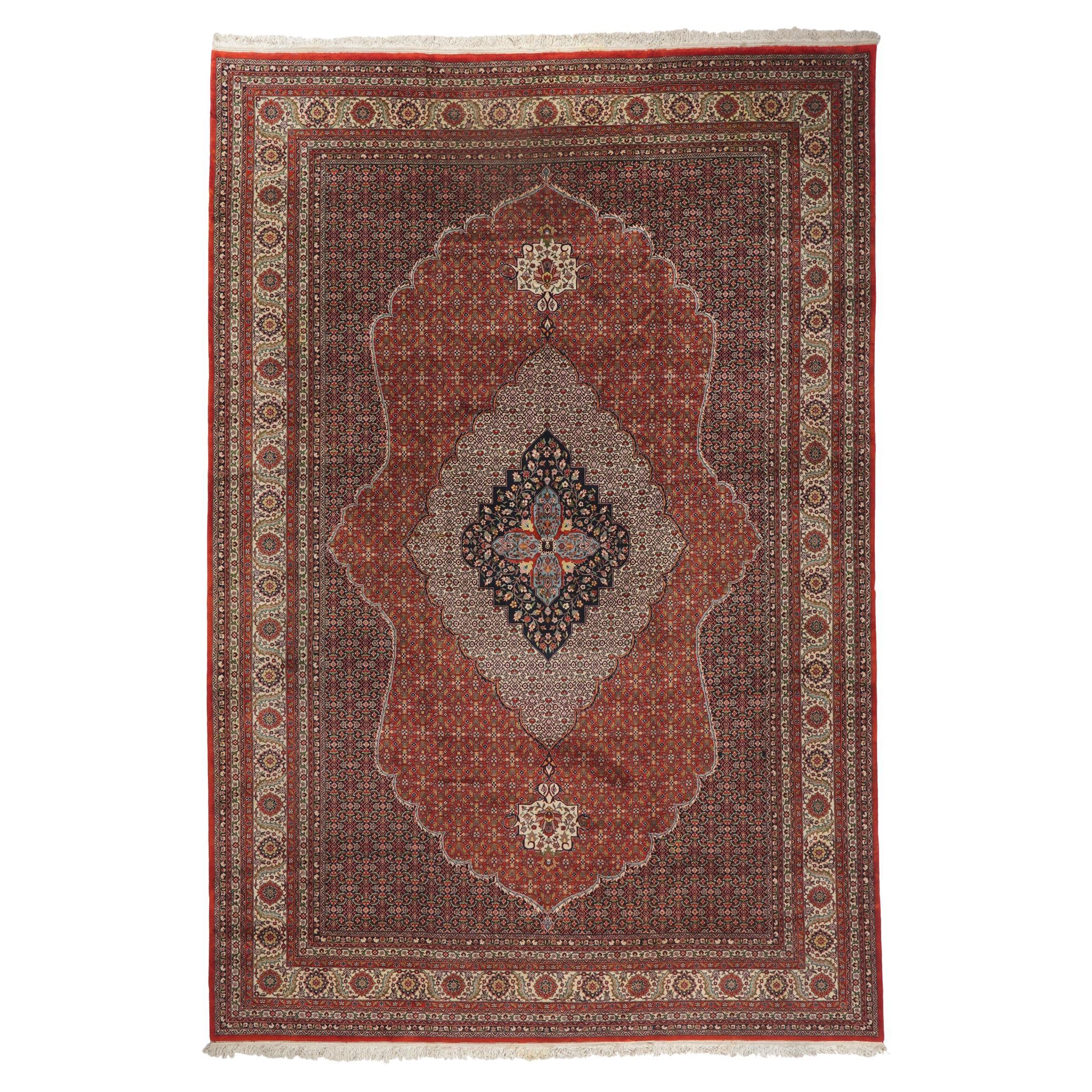 Tapis persan Mahi Tabriz, 11'11 x 17'08