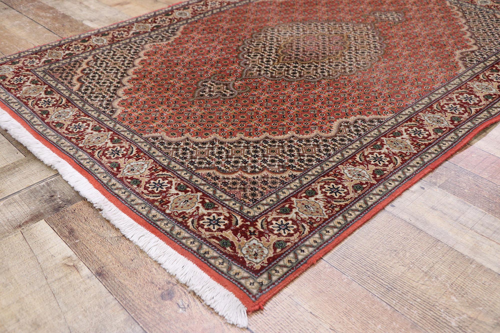 Persischer Mahi-Tabriz-Teppich im neoklassizistischen viktorianischen Stil (Wolle) im Angebot
