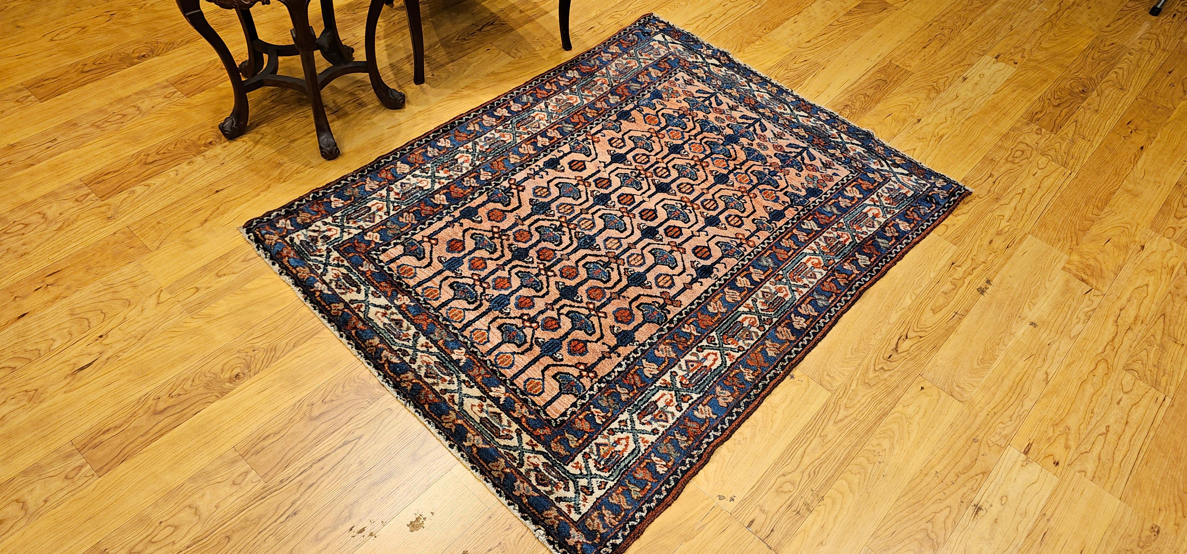 Vintage Persian Malayer Teppich mit Allover-Muster in Terrakotta, Elfenbein, Blau im Angebot 5