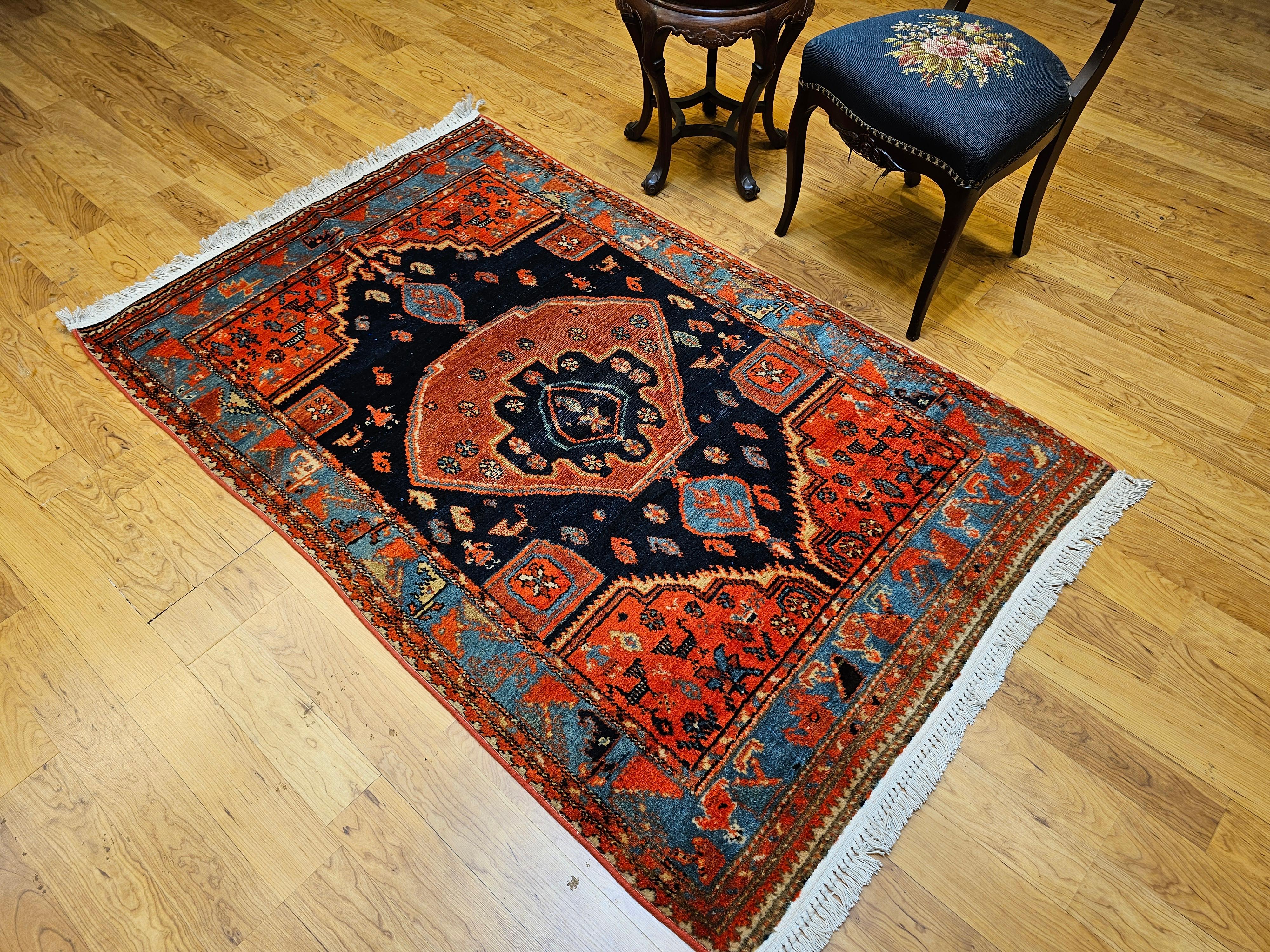 Tappeto persiano vintage Malayer con disegno a medaglione in blu navy e turchese in vendita 7