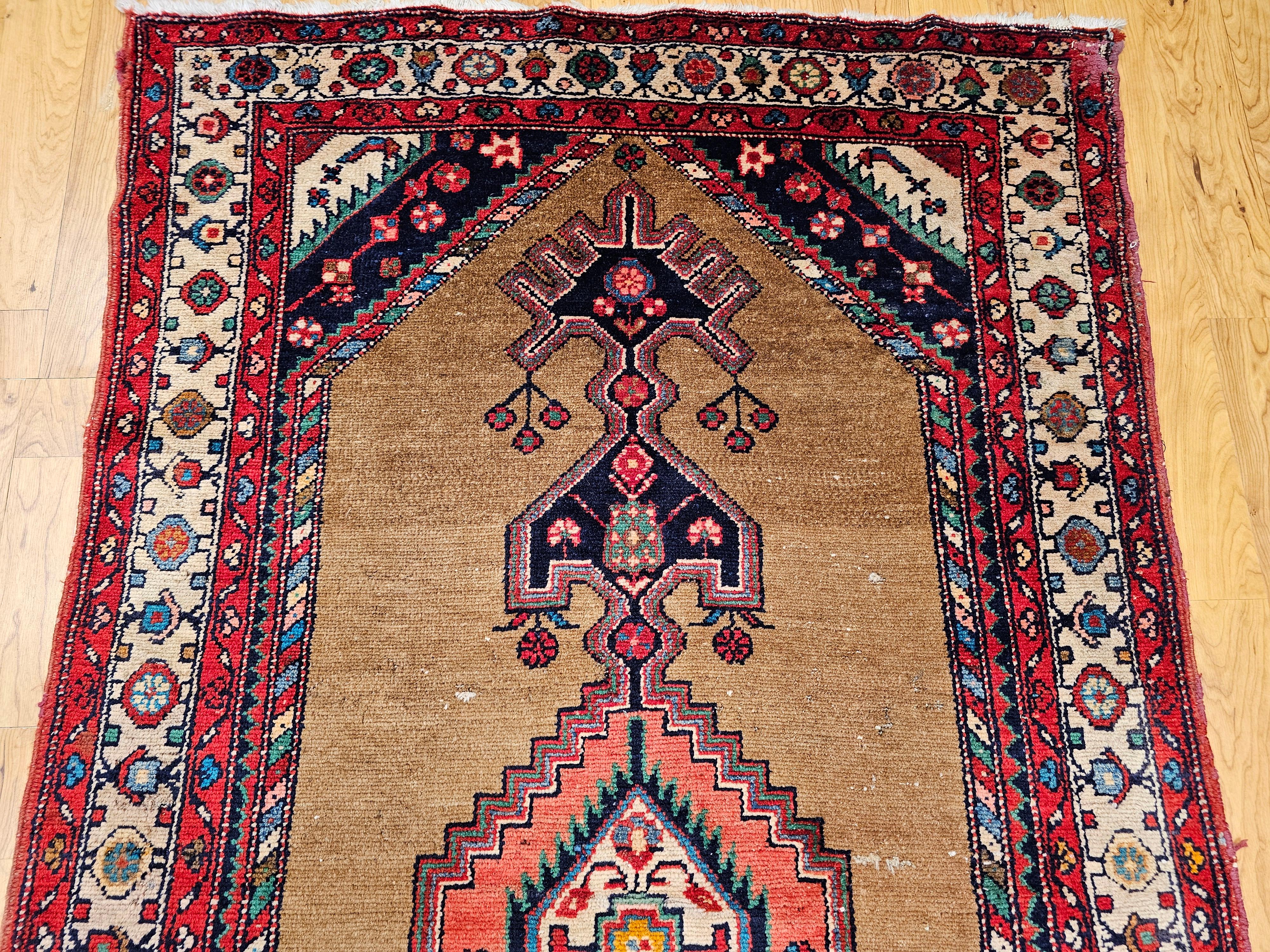 Persischer Malayer-Teppich aus Kamelienhaar, Vintage (Pflanzlich gefärbt) im Angebot