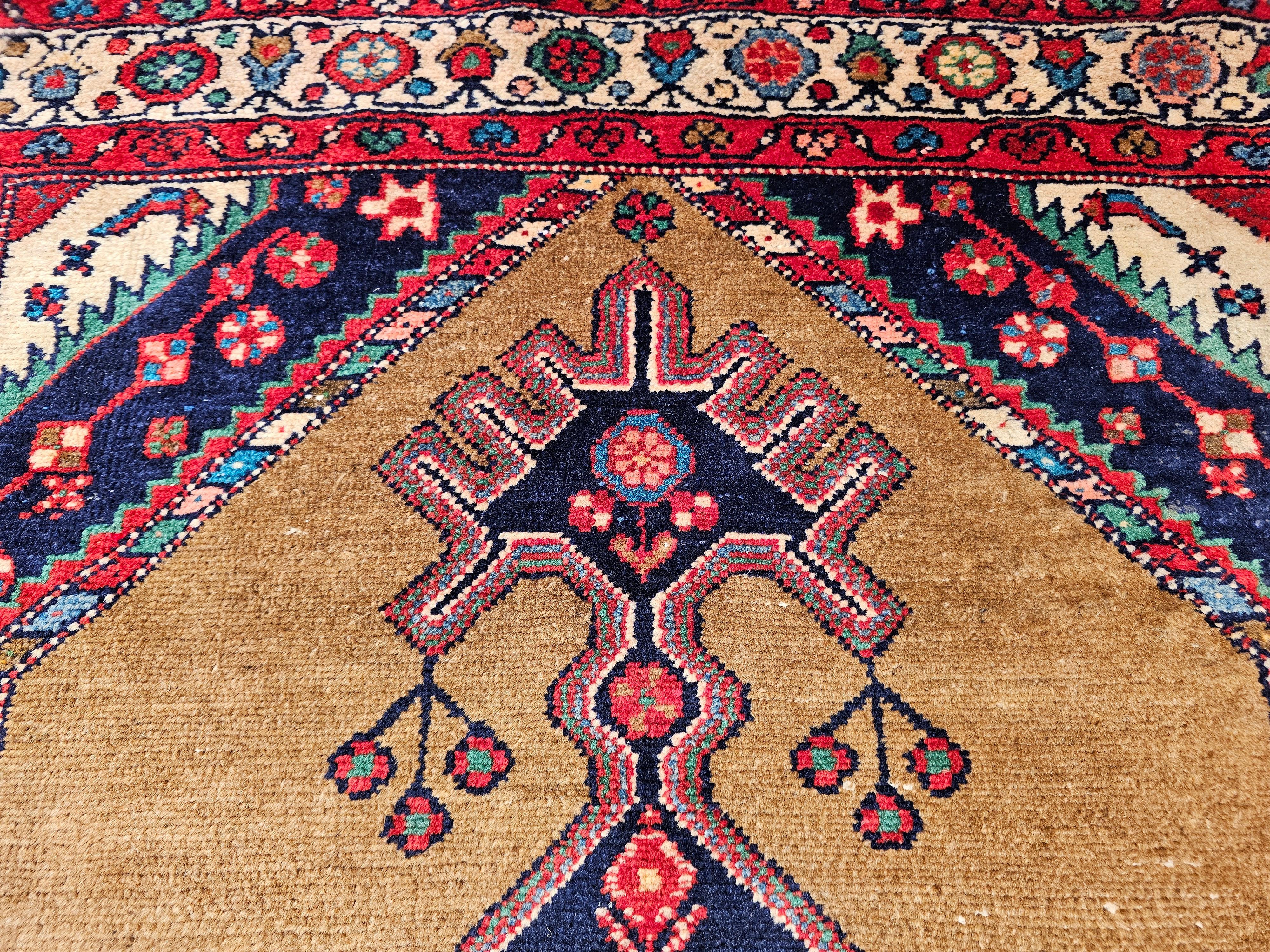 Persischer Malayer-Teppich aus Kamelienhaar, Vintage (Wolle) im Angebot