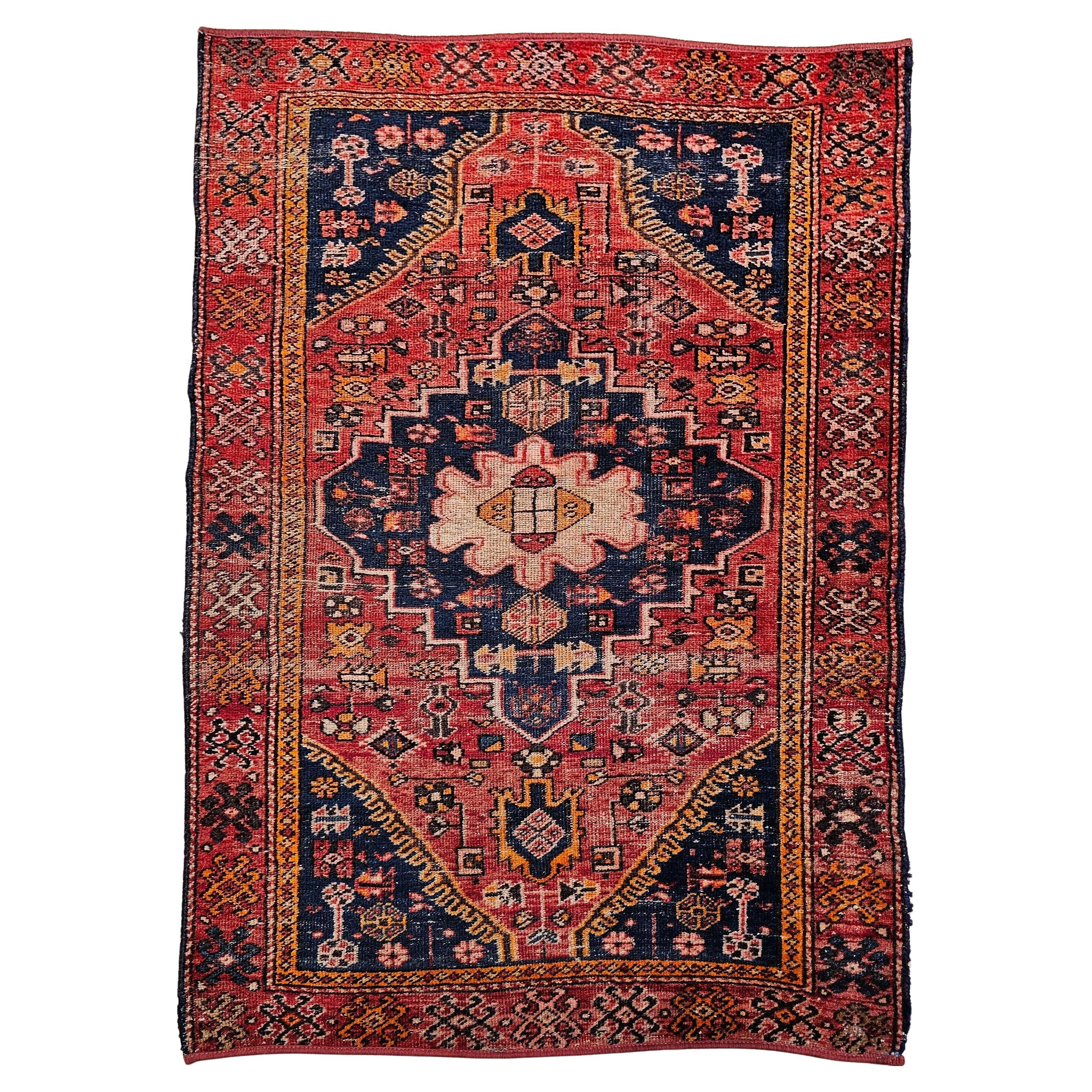 Malayer persa vintage