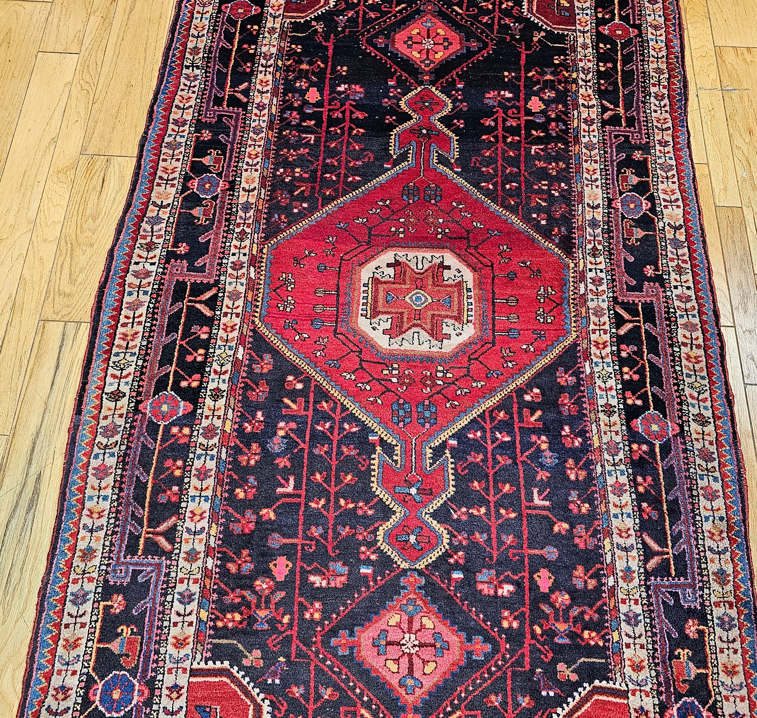 Altpersischer Malayer Gallery-Teppich im Zustand „Gut“ im Angebot in Barrington, IL