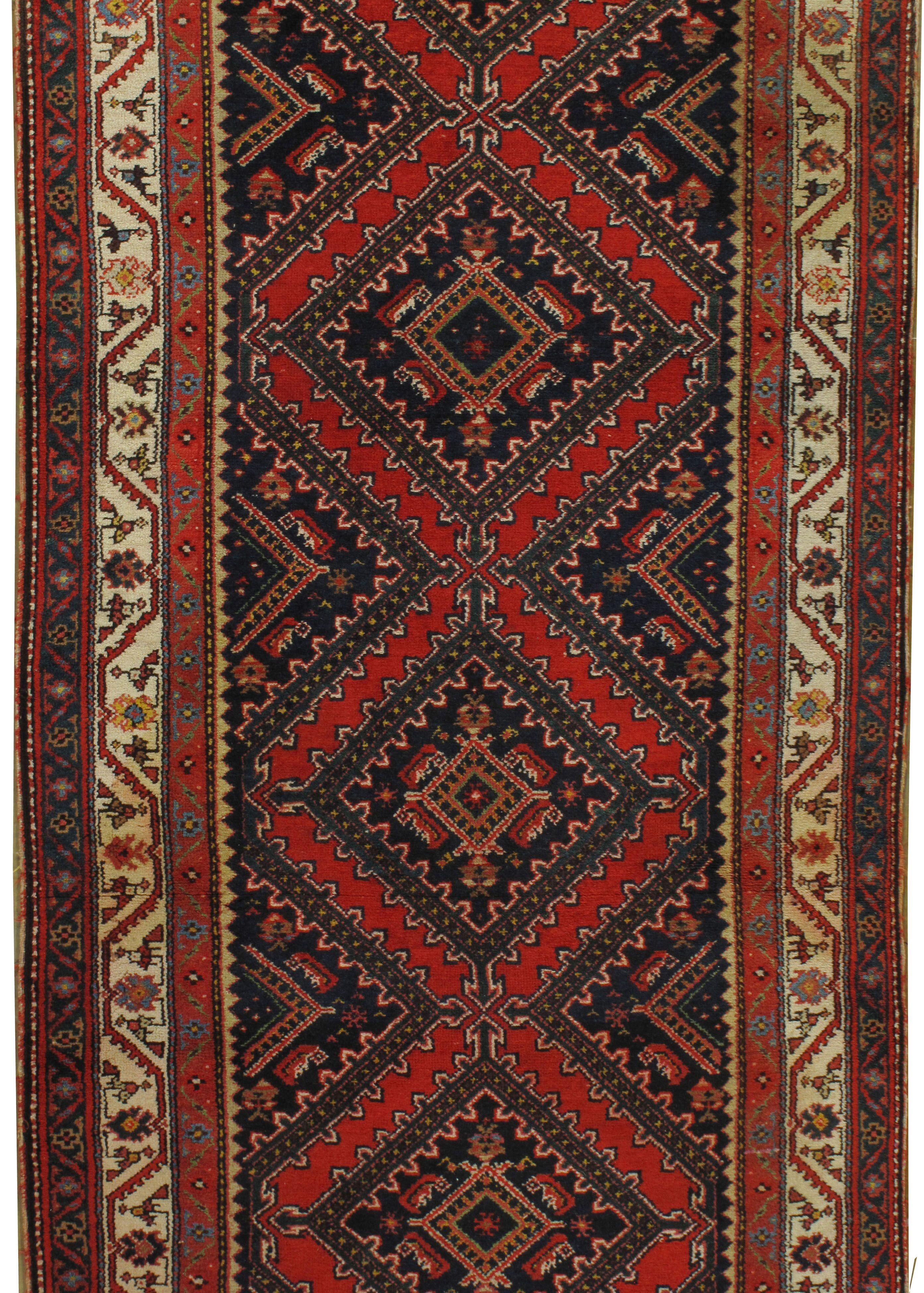 Persischer Malayer Handgeknüpfter Vintage-Läufer im Vintage-Stil 3'6 x 14'6 (Wolle) im Angebot