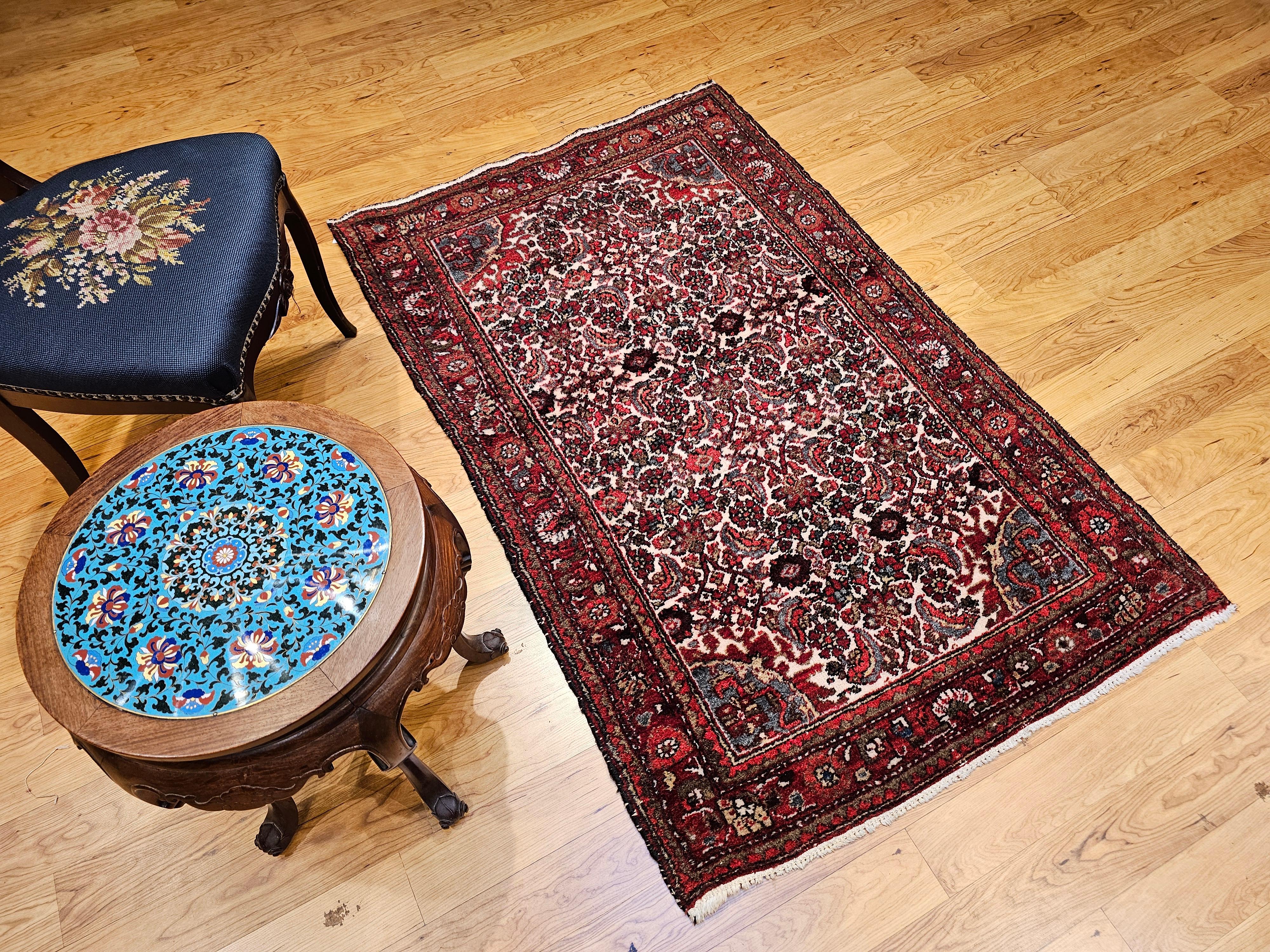 Malayer persan vintage à motif géométrique sur toute sa surface en vente 1
