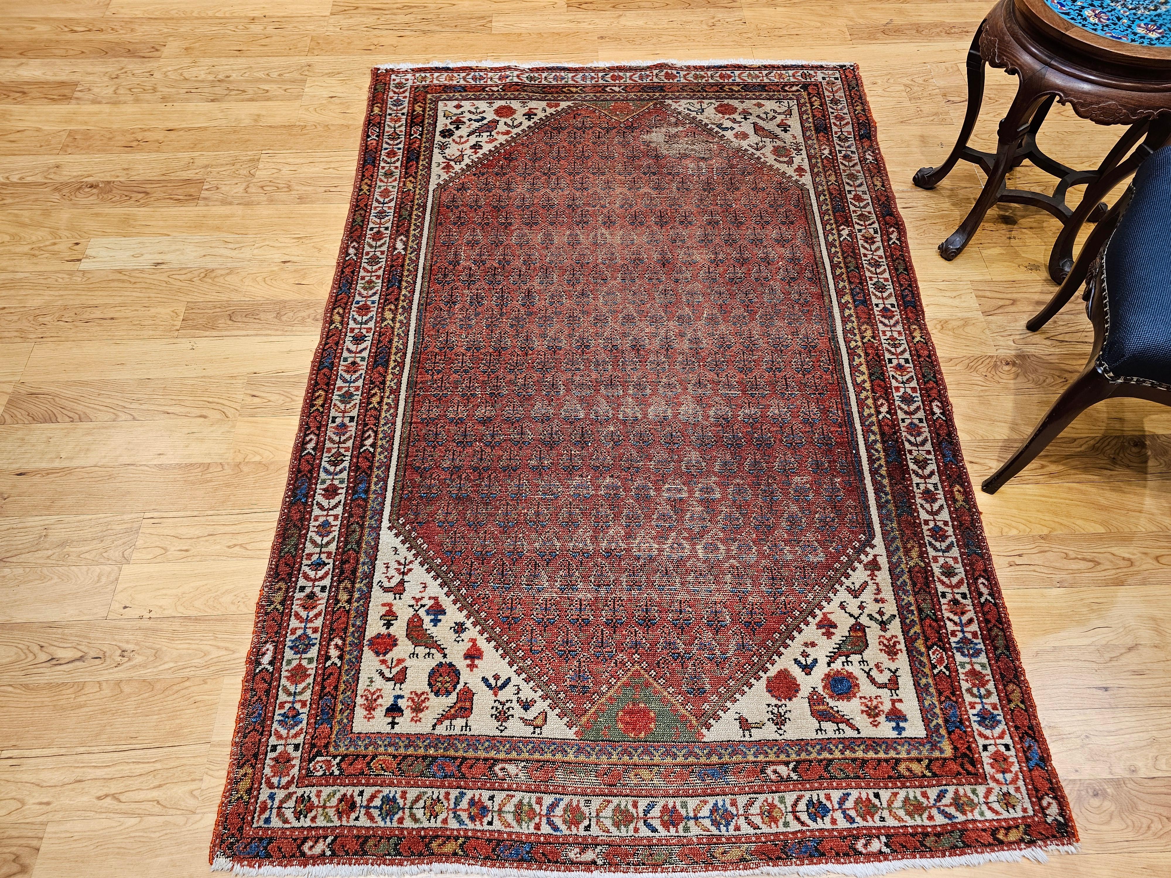 Malayer persa vintage con estampado de cachemira en burdeos, marfil y azul en venta 4