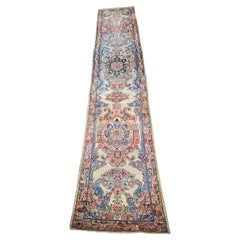 Longue tapis de couloir persan Malayer vintage en crin de camel, bleu, rouille, bleu marine, rose
