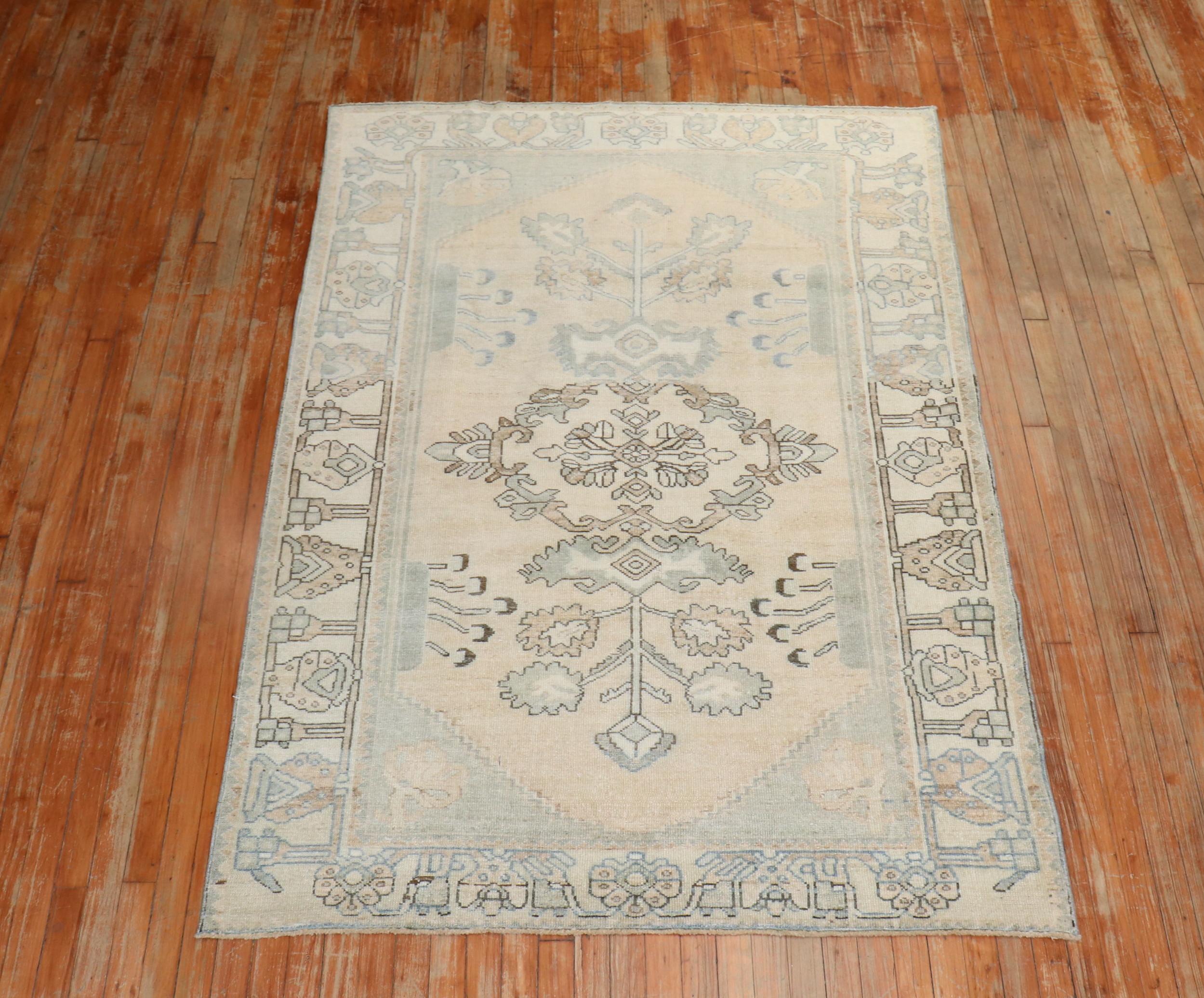 Vintage Persian Malayer Neutral Rug In Good Condition For Sale In New York, NY