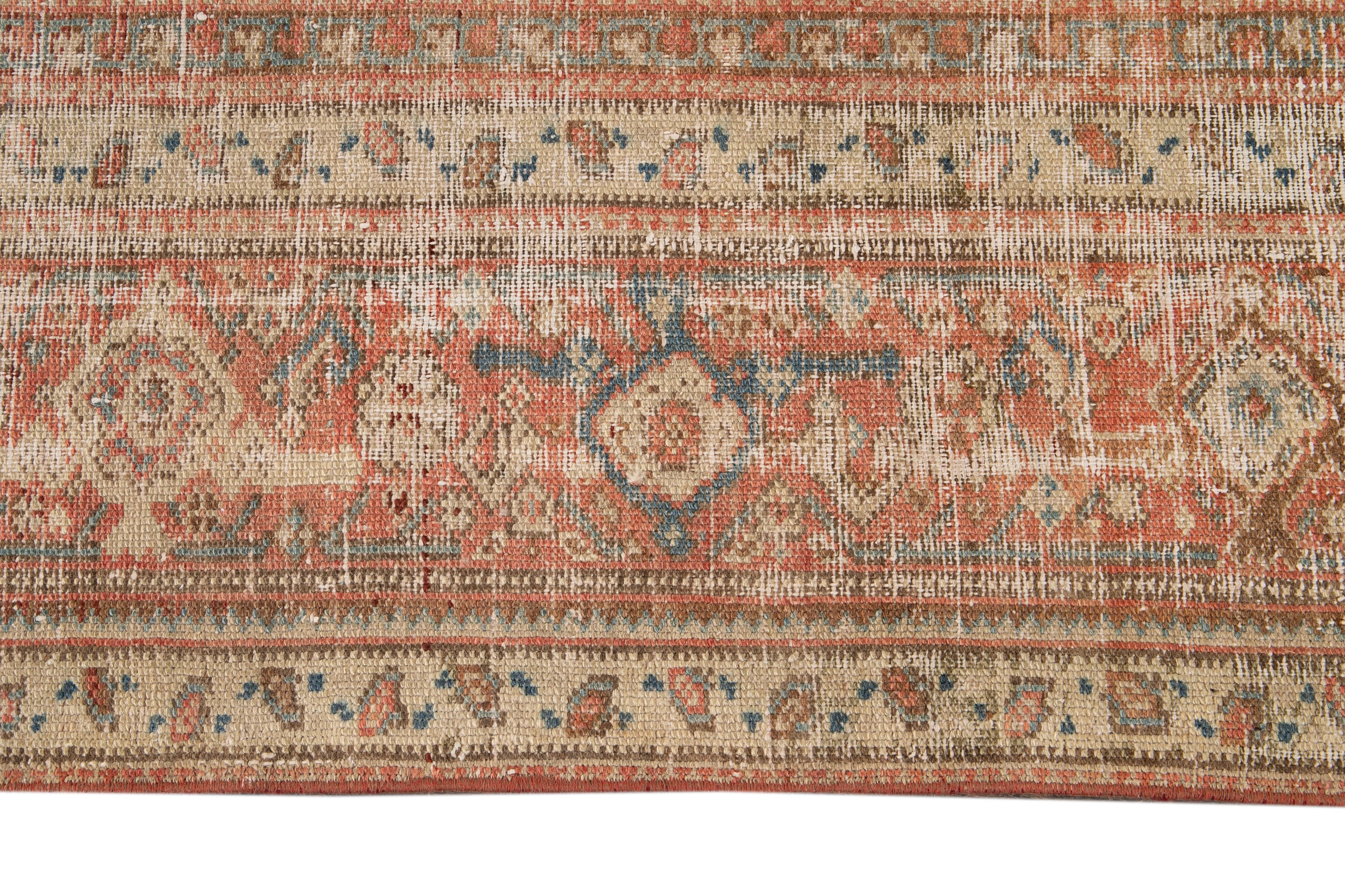 Tapis de couloir persan Malayer vintage en laine rouille et bleu fait à la main avec motif de médaillon en vente 1