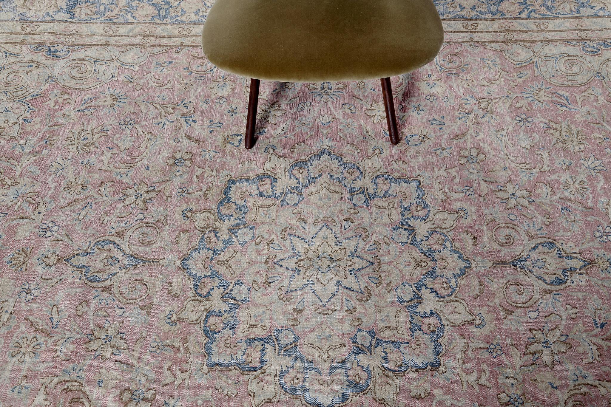 Vintage Persian Mashad Rug In Fair Condition For Sale In WEST HOLLYWOOD, CA