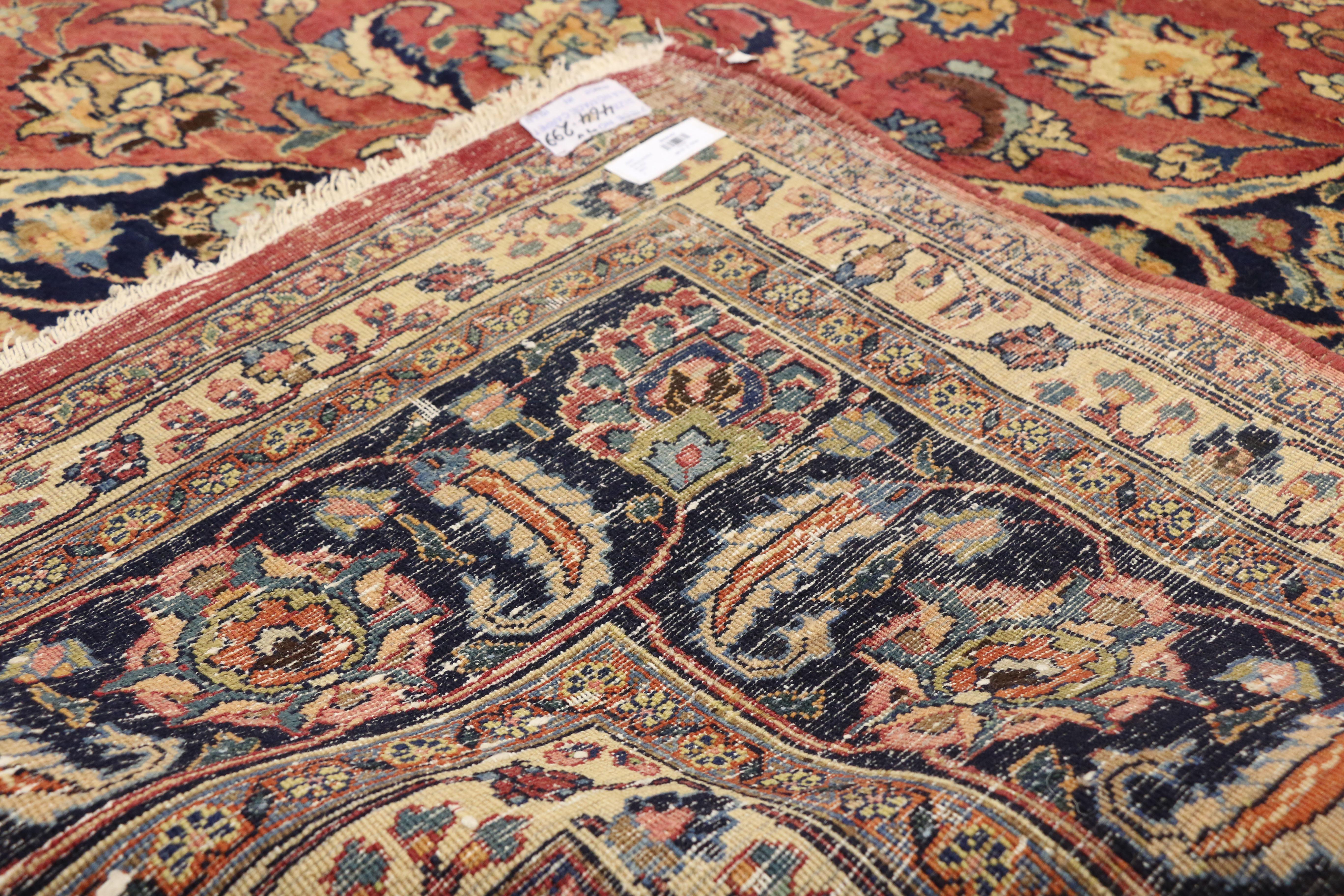 Vintage Persian Mashhad Palace Rug with Traditional Colonial and Federal Style In Good Condition For Sale In Dallas, TX