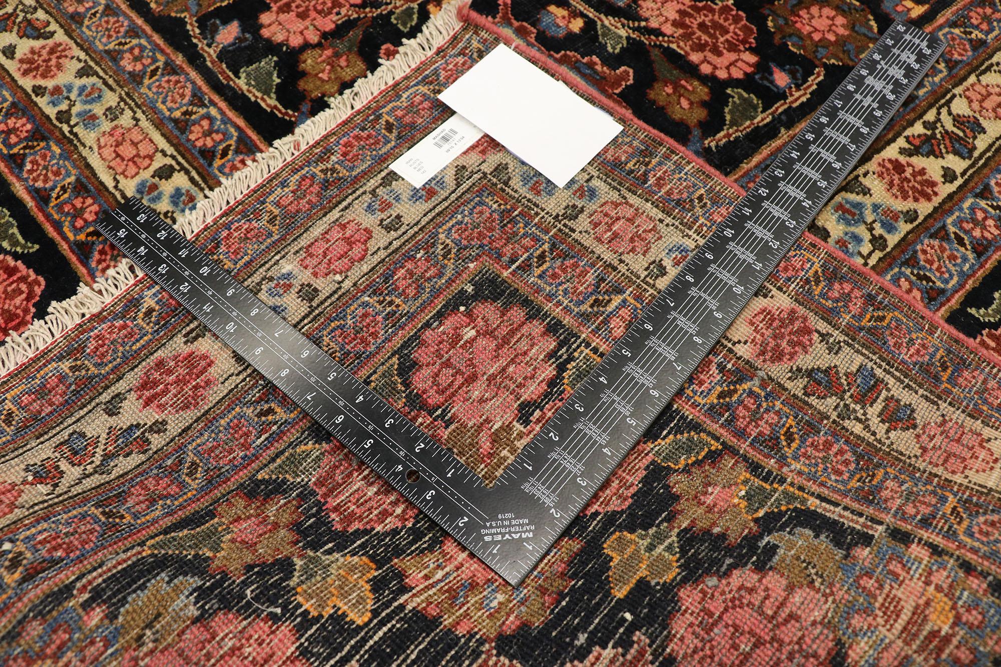 Altpersischer Mashhad-Teppich (20. Jahrhundert) im Angebot