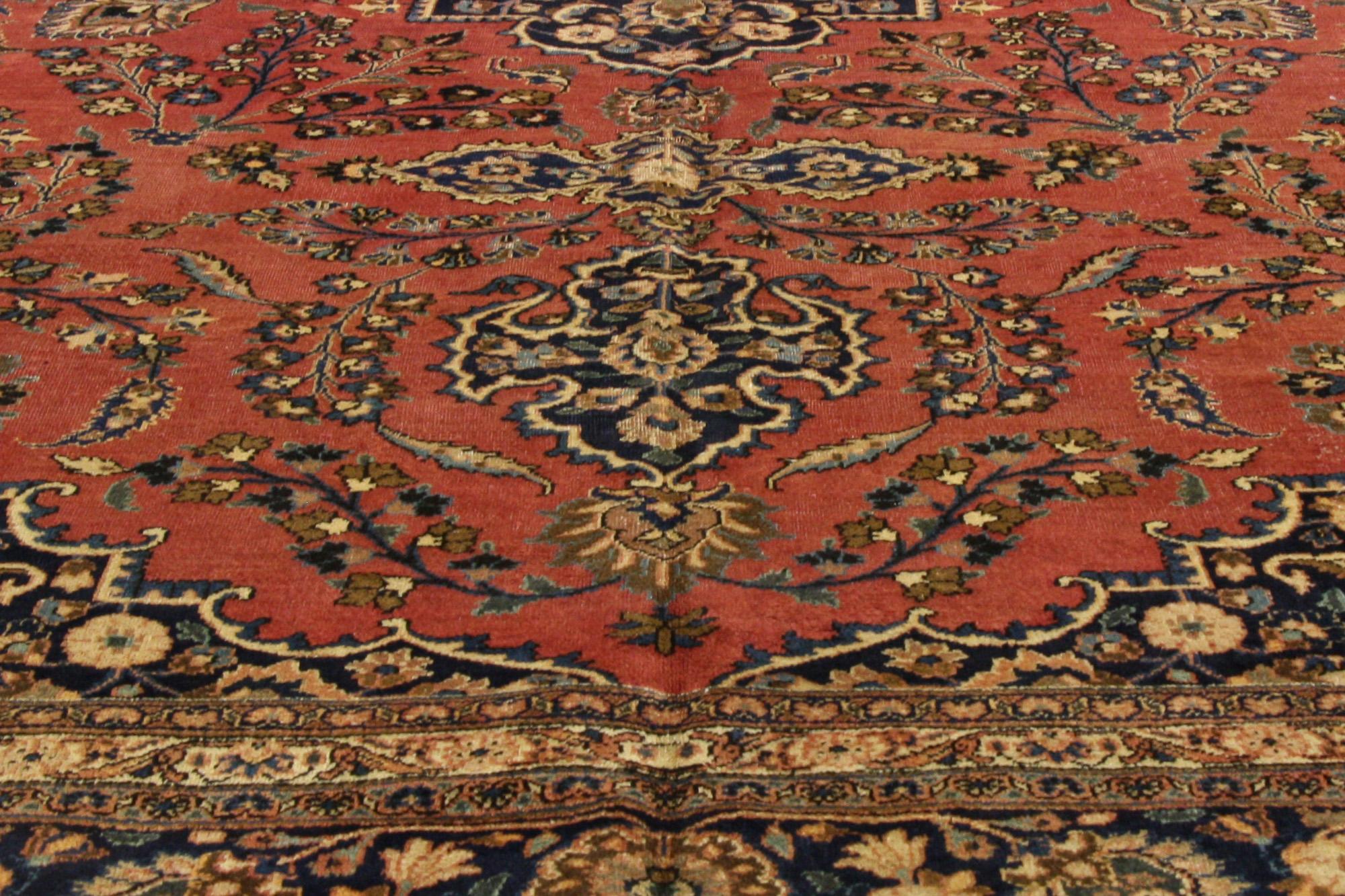 Persischer Mashhad Gallery-Teppich im traditionellen Jacobean-Stil (20. Jahrhundert) im Angebot